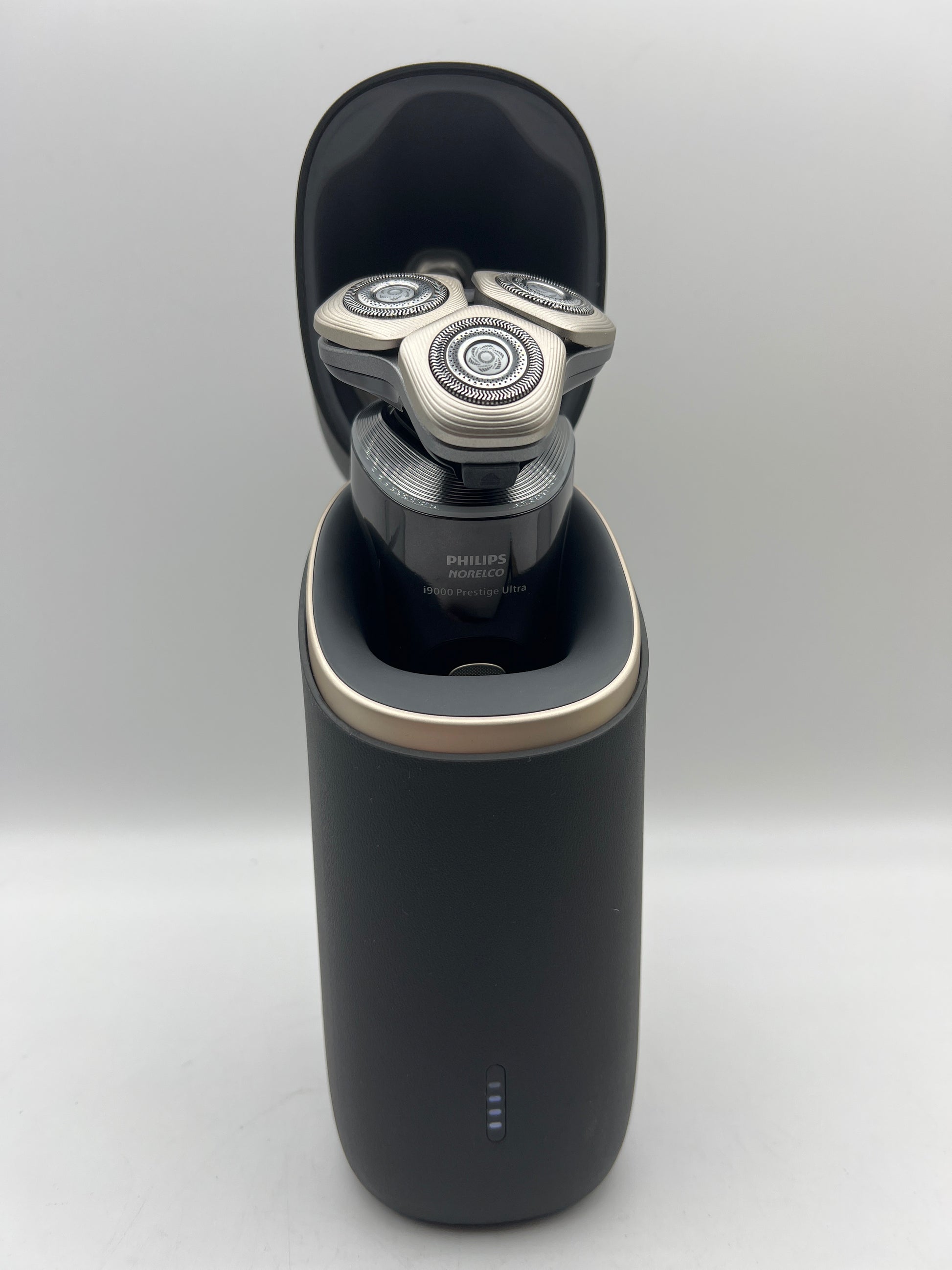 Philips Norelco Shaver i9000 Prestige Ultra