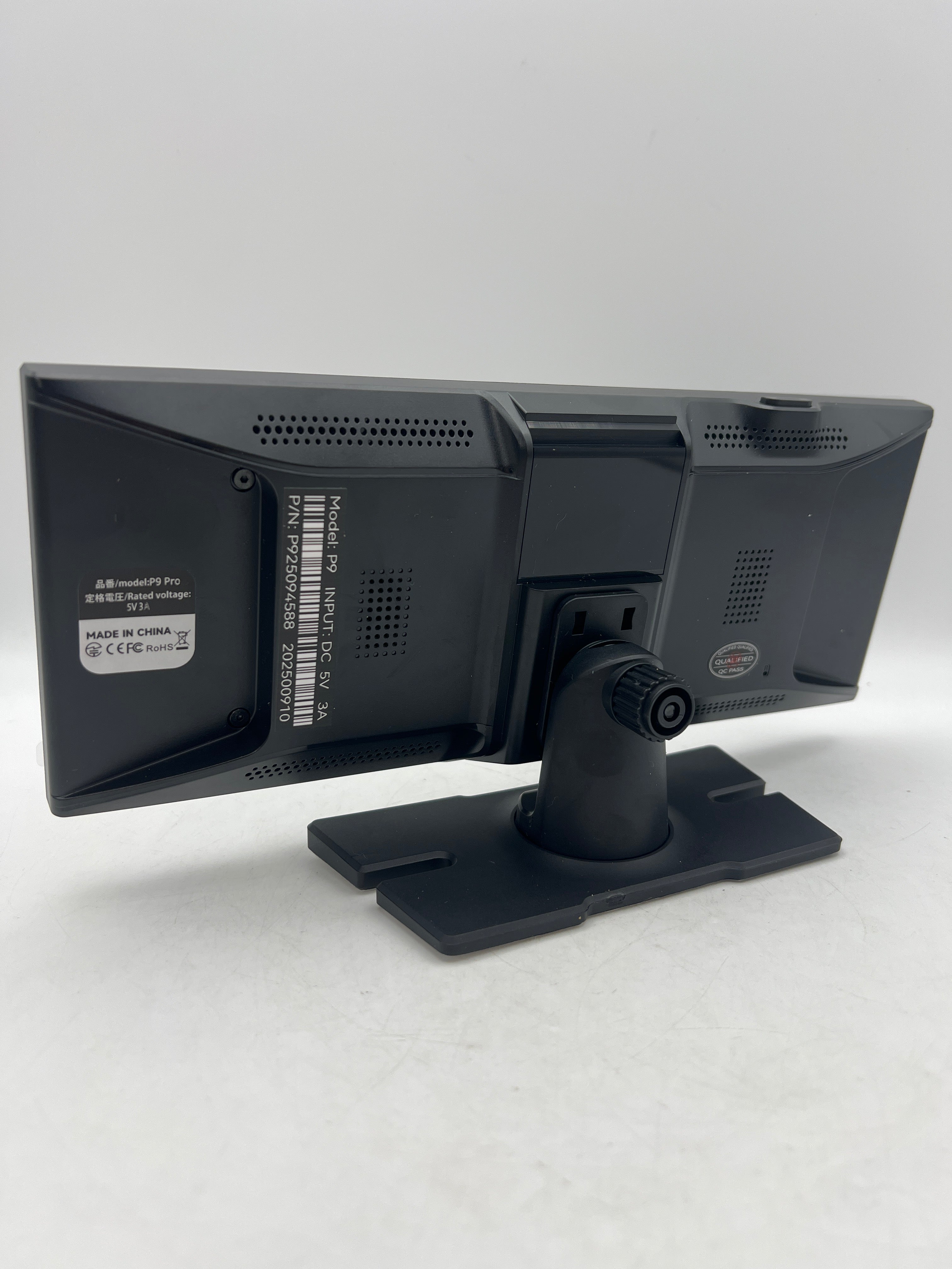 LAMTTO Wireless CarPlay with Backup Camera