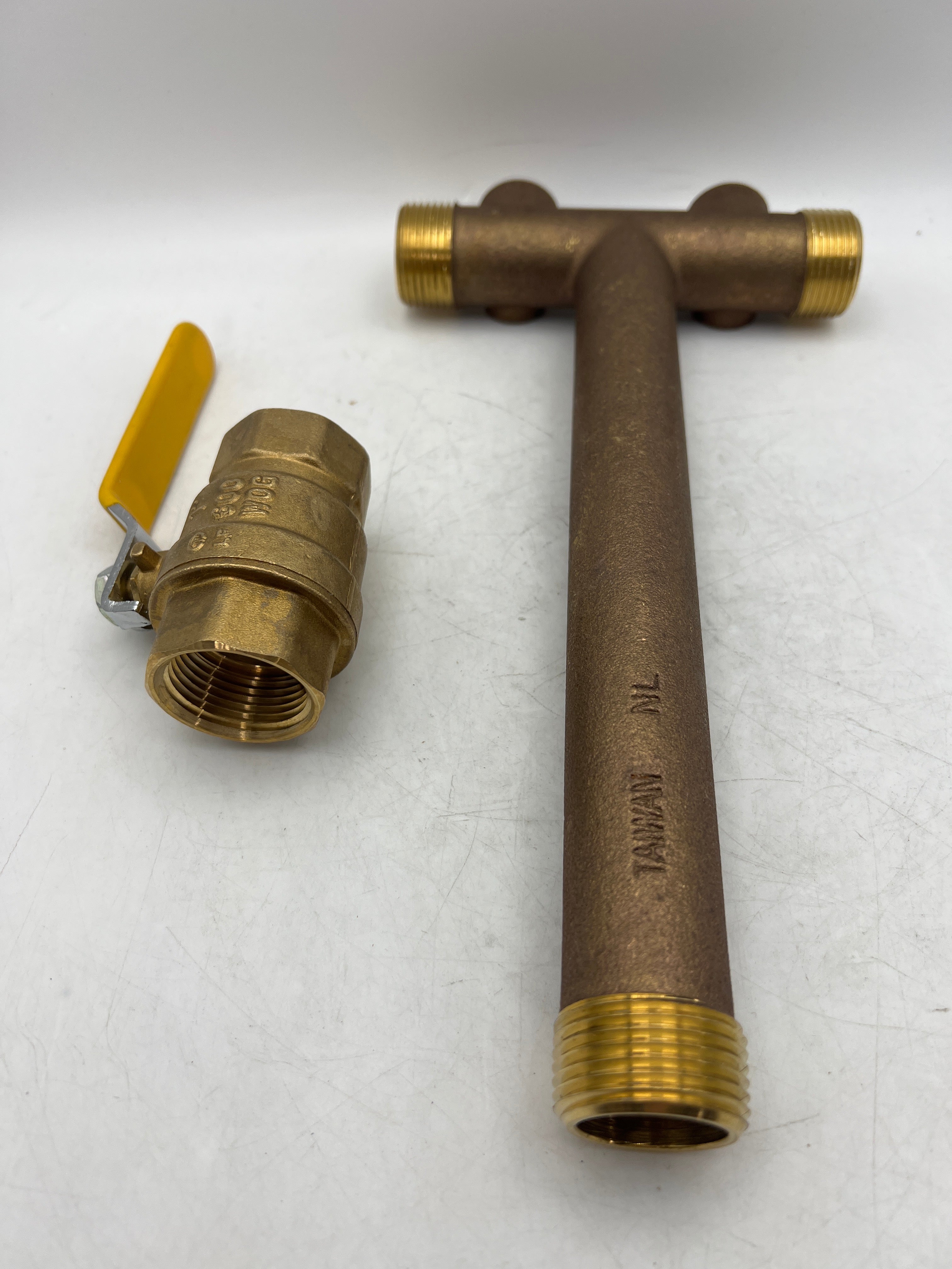 Harvard Boshart 1 x 11 BRASS Tank Tee Kit Installation Package with Ball Valve and Check Valve for Water Well Pressure Tank - Square D 4060 FSG2 Pressure Switch, No Lead