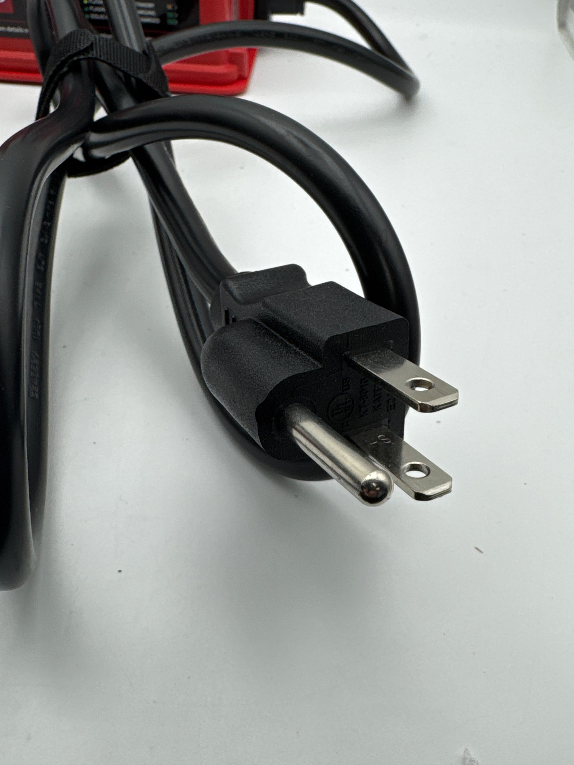 EPOWREY 15A 48V Battery Charger with 3-Pin Round Plug