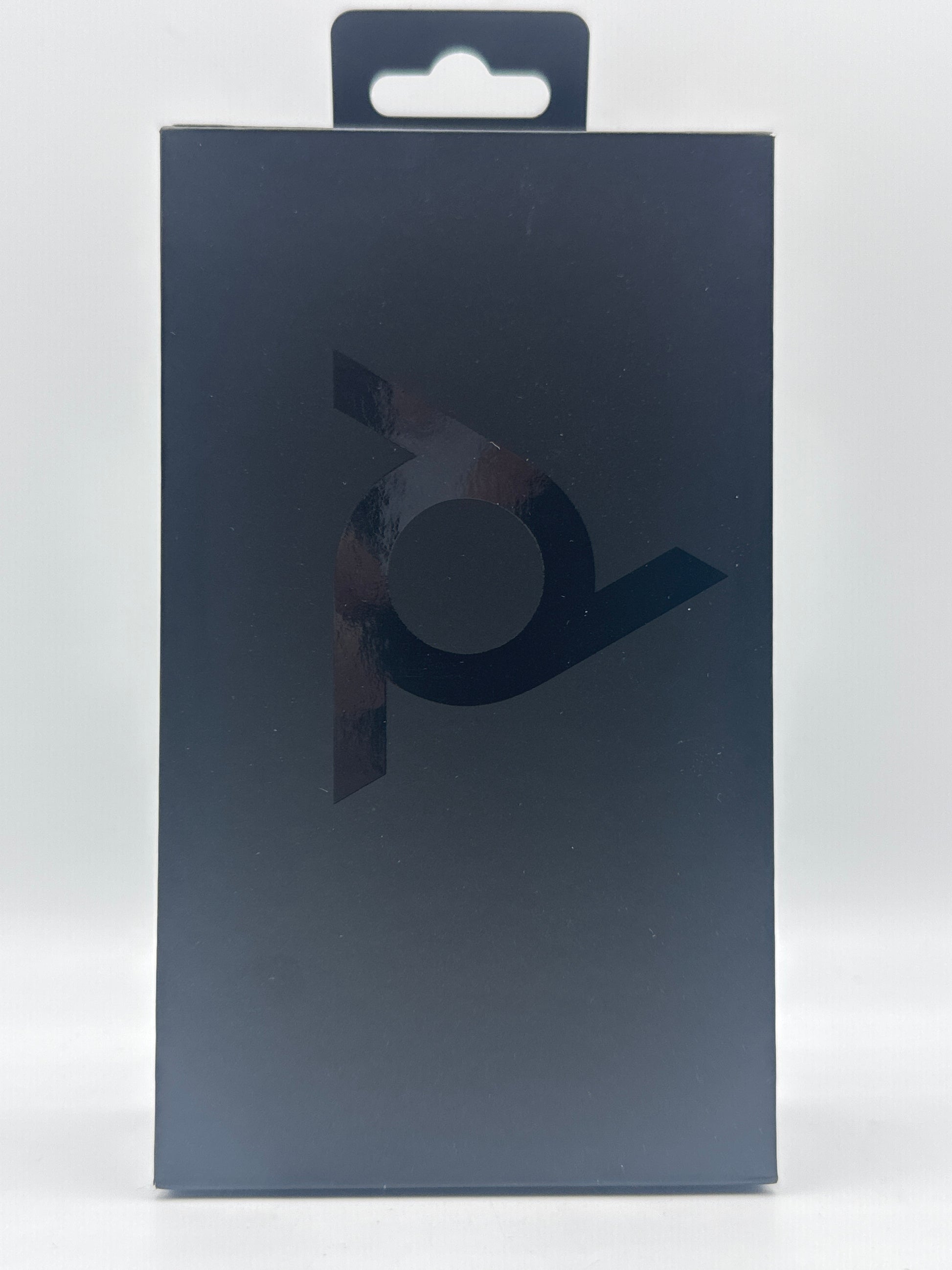 Poly Voyager Free 20 earbuds with accessories