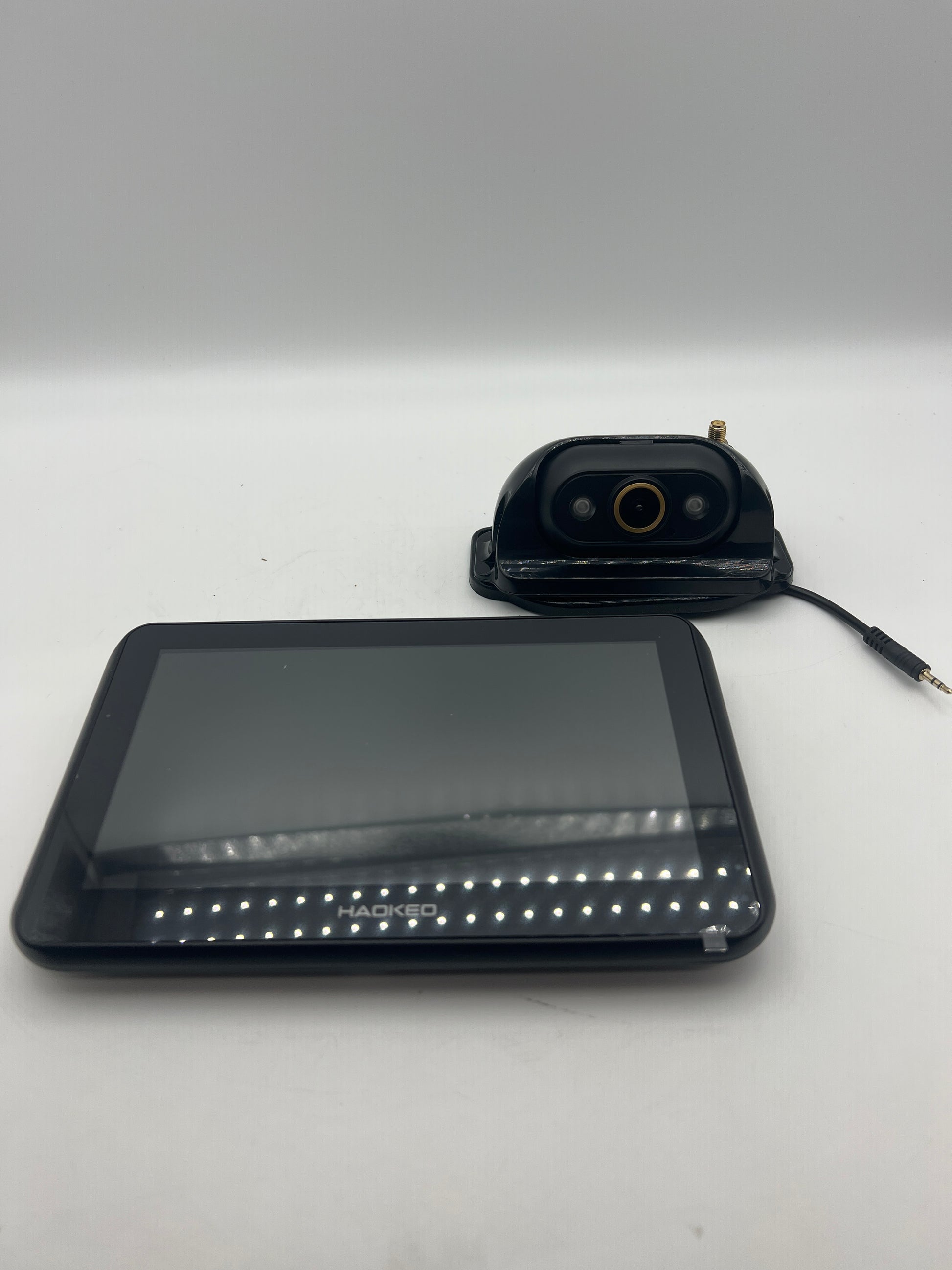 VEKOOTO Magnetic Solar Wireless Backup Camera VK7