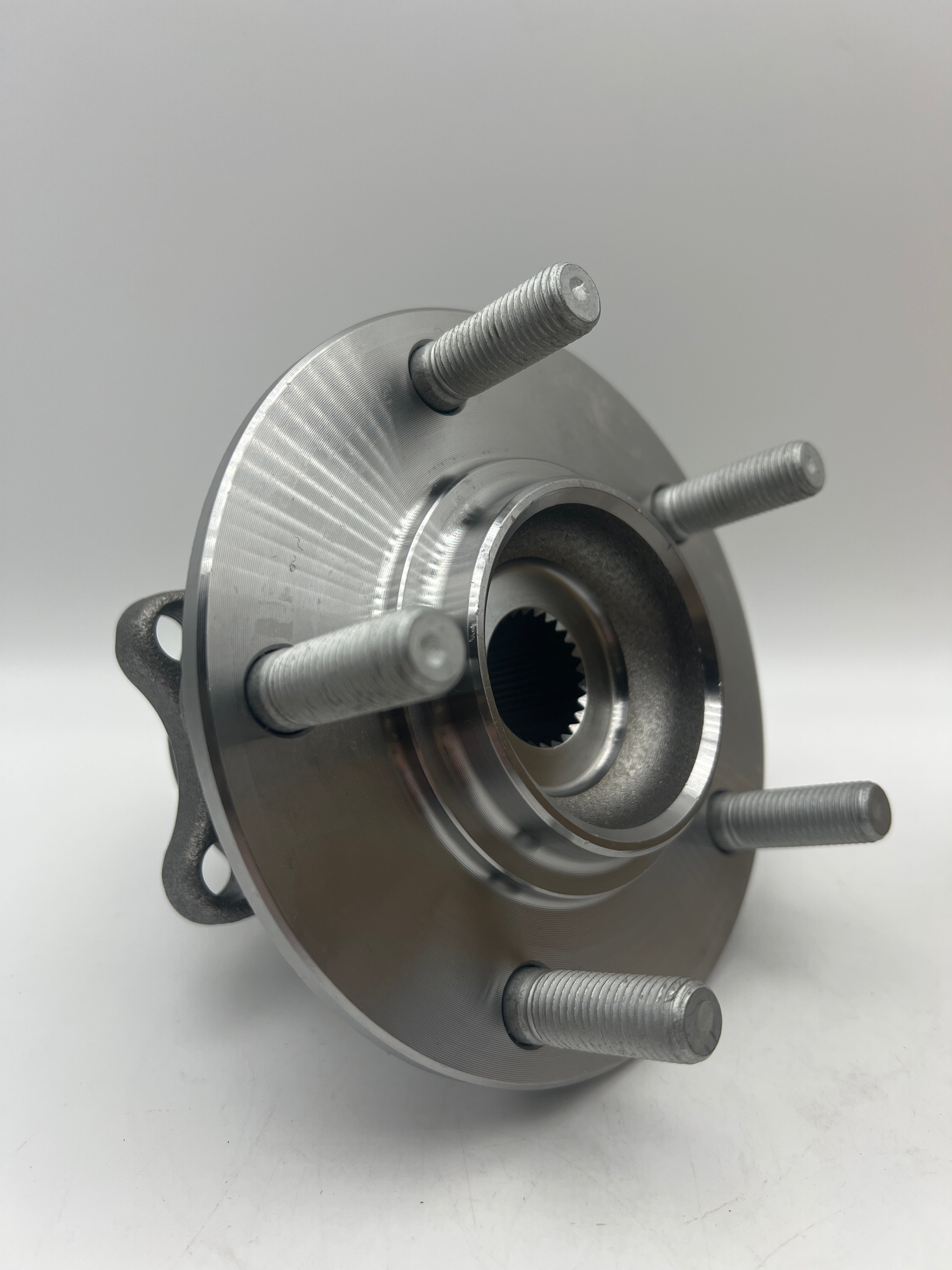 TRQ Rear Wheel Bearing & Hub Assembly Set for Mitsubishi Lancer & Outlander