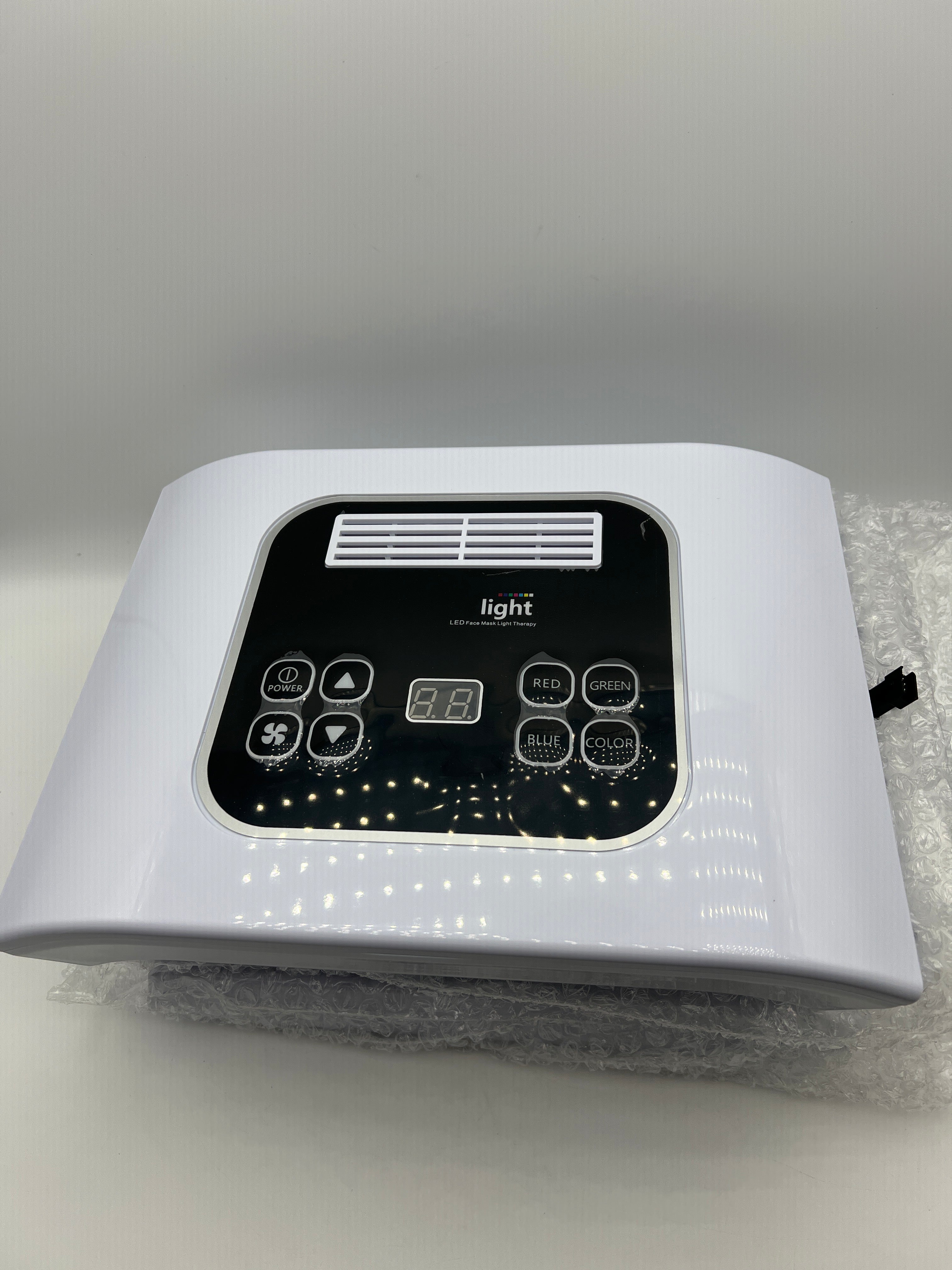 Red Light Therapy Facial Mask