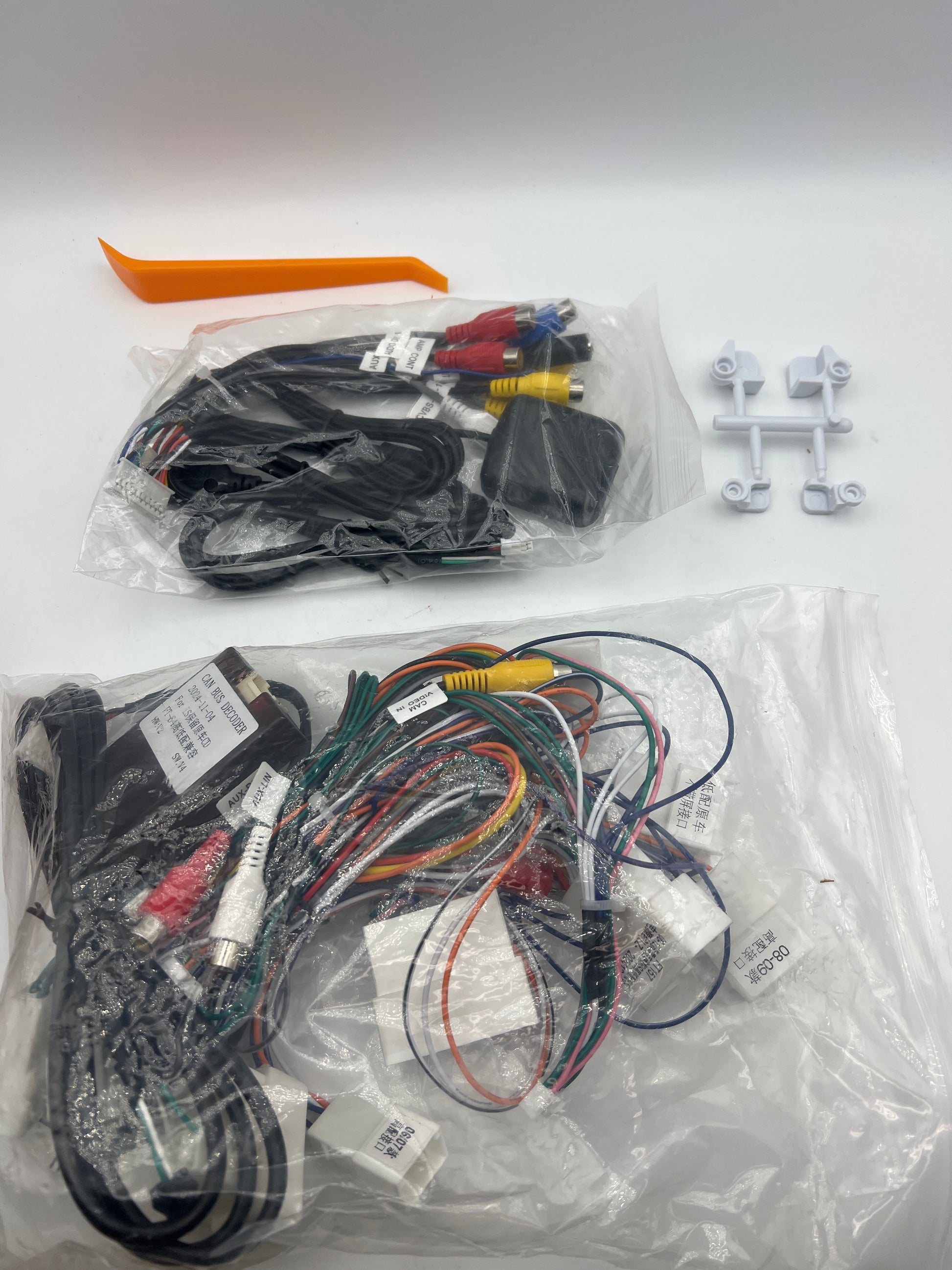 Inefala 2+64G Android 13 Car Stereo for Lexus IS250/IS300/IS350