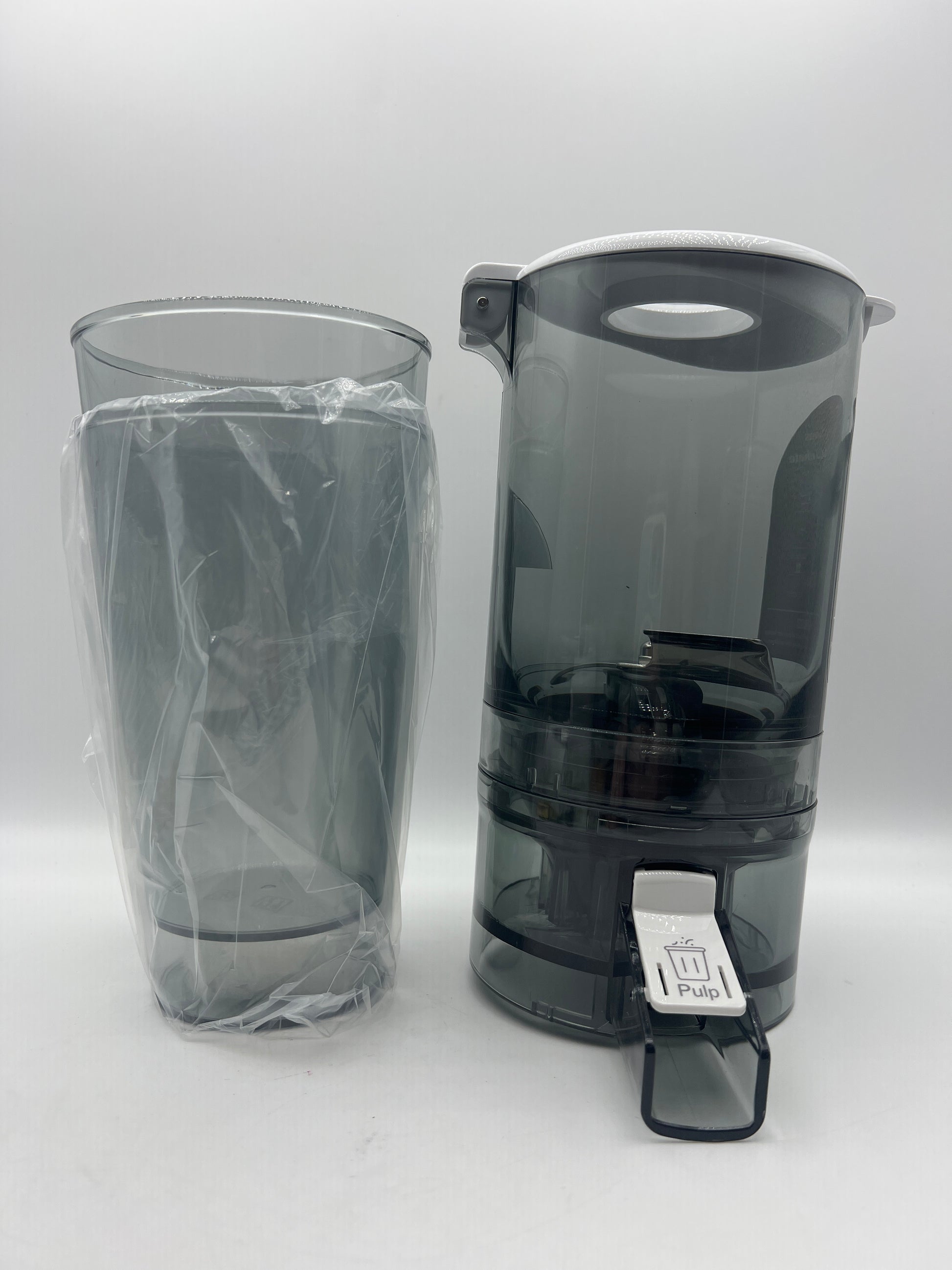 Slow Cold Press Juicing
