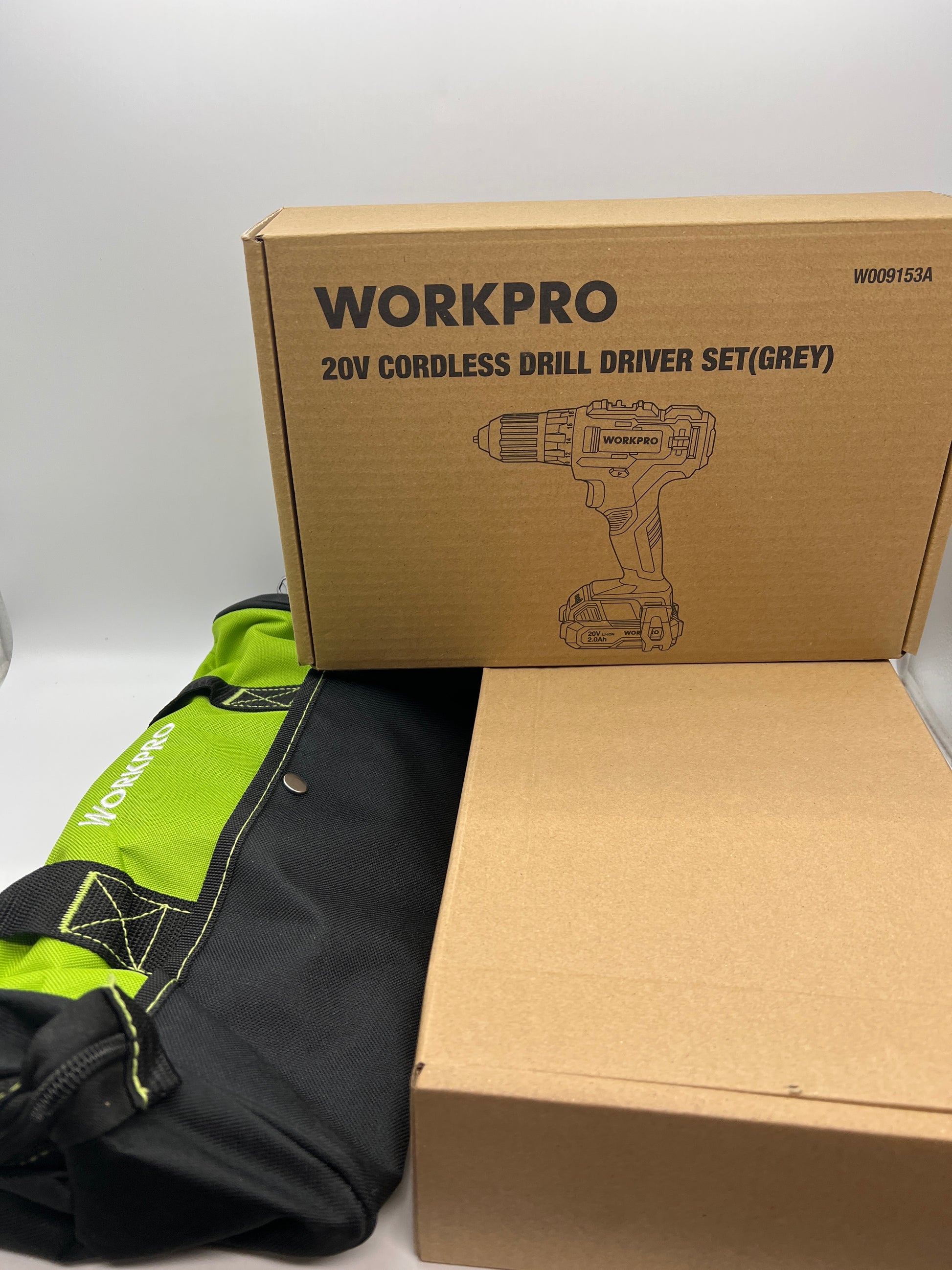 WORKPRO Home Tool Set with 20V Cordless Lithium-ion Drill Driver