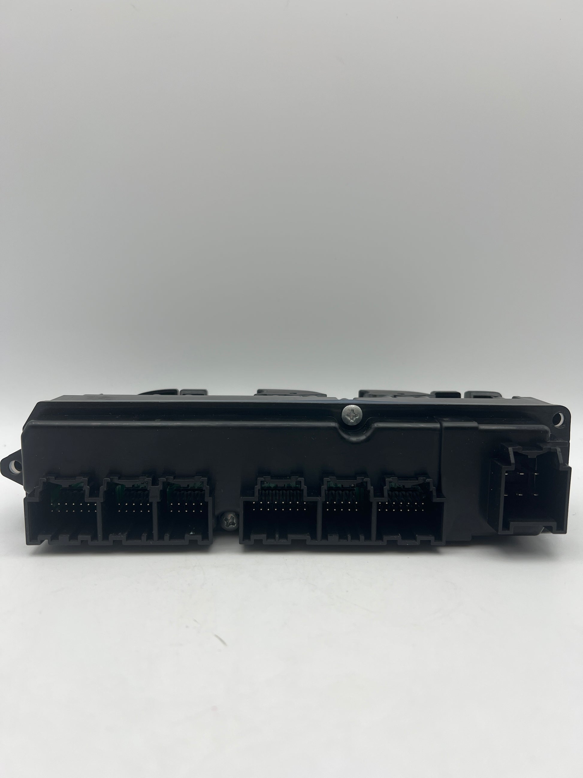 OEM Replacement for Chevy Tahoe Avalanche Suburban Silverado 1500 2500 3500 2011-2013