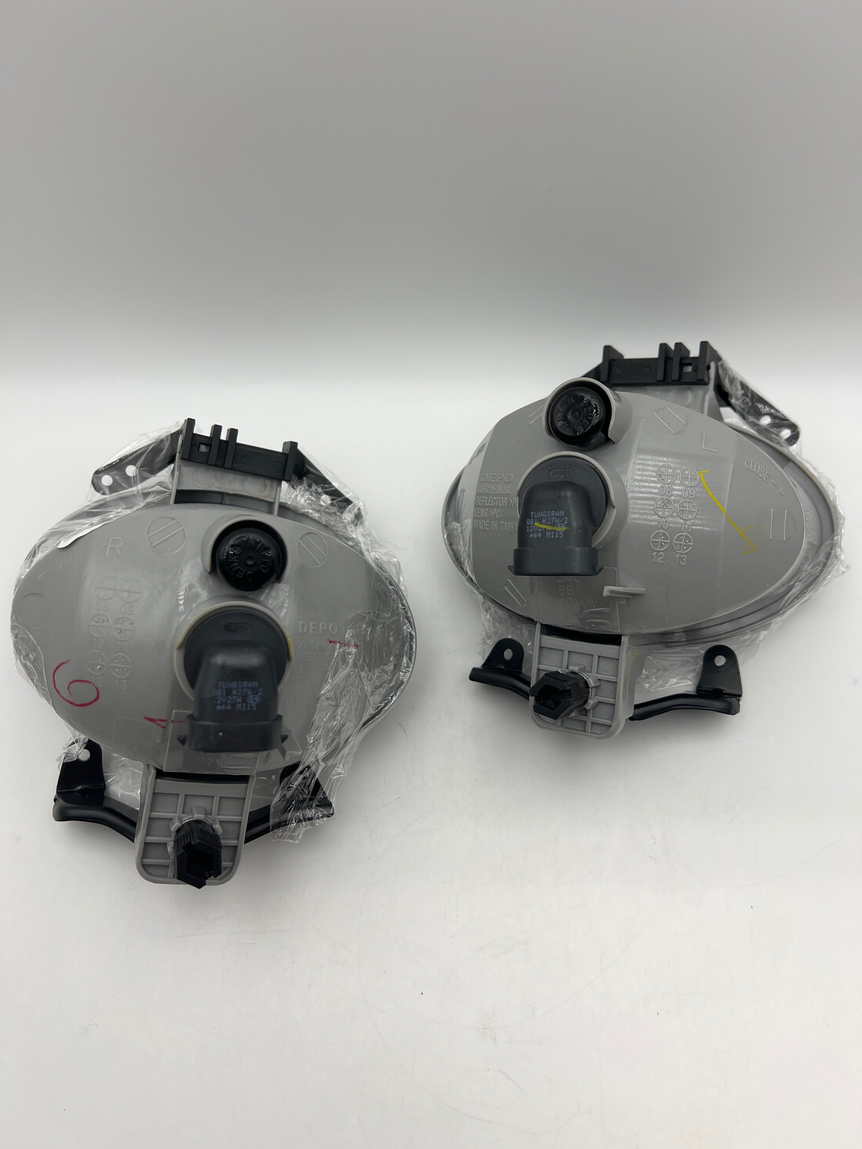 Hyundai Santa Fe Fog Light Assembly 2007-2009 Driver Side