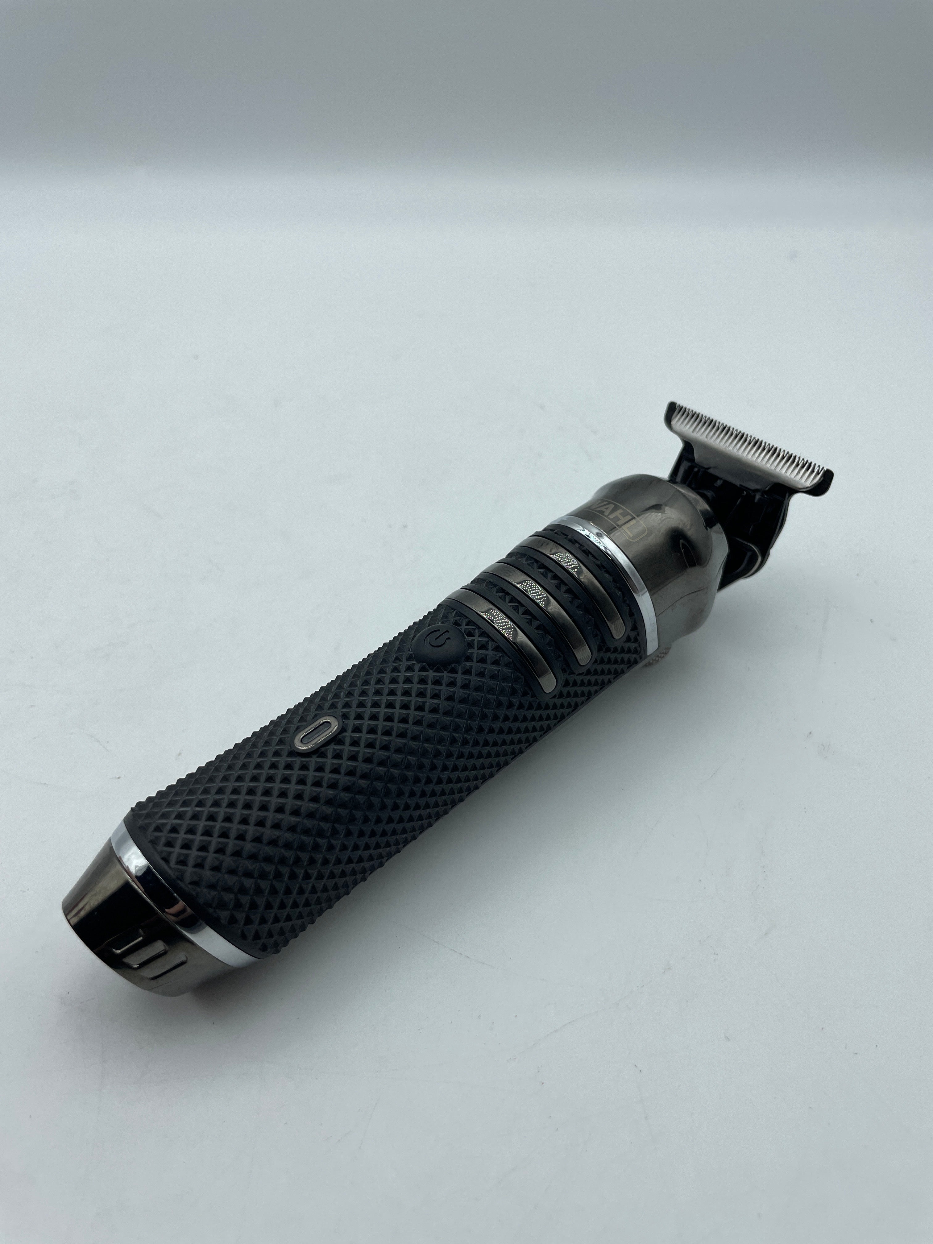 Wahl USA Pro Series High Visibility Skeleton Style Trimmer