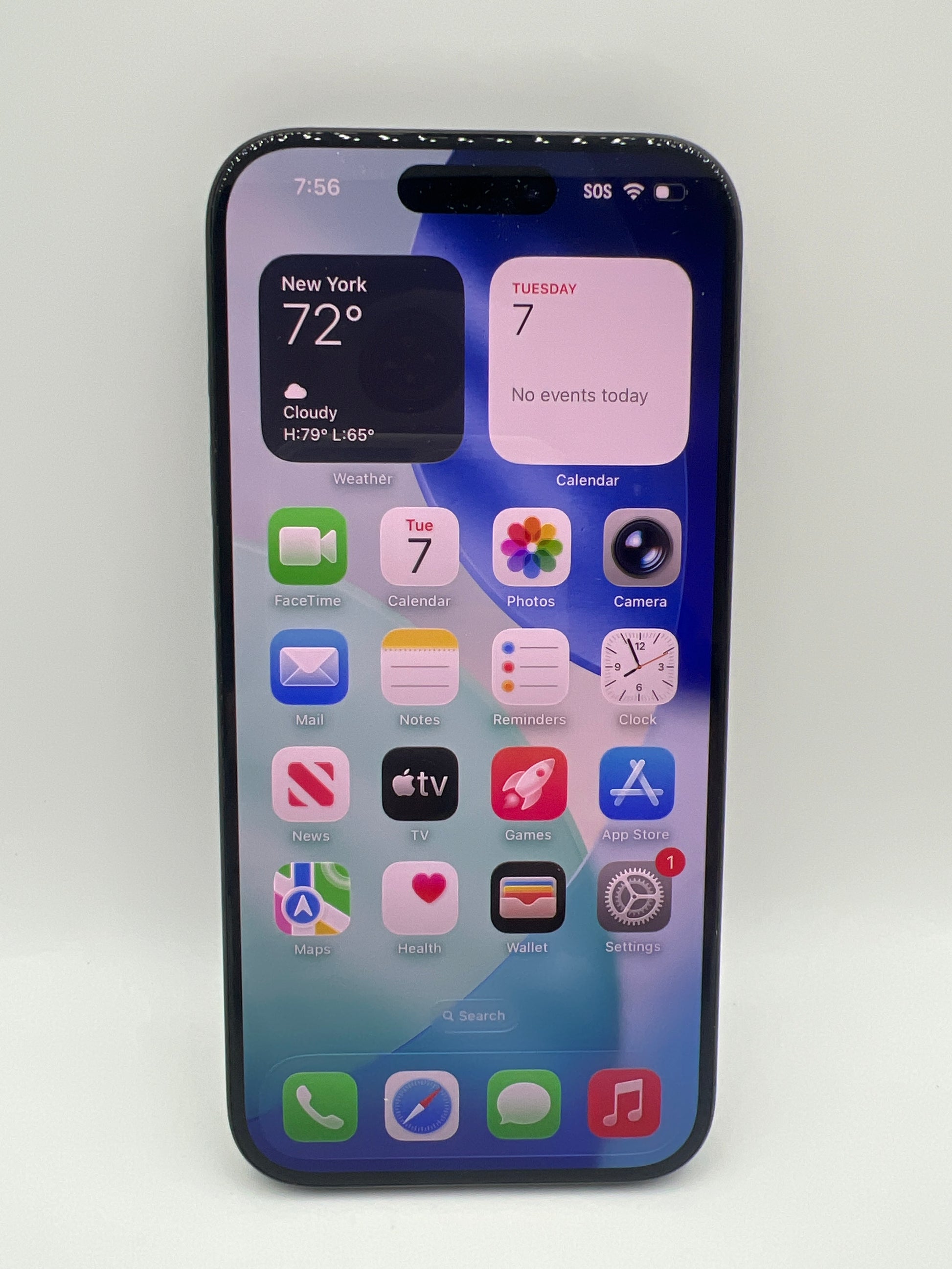 Apple iPhone 15 Pro 128GB Black Titanium - Unlocked (Renewed Premium)