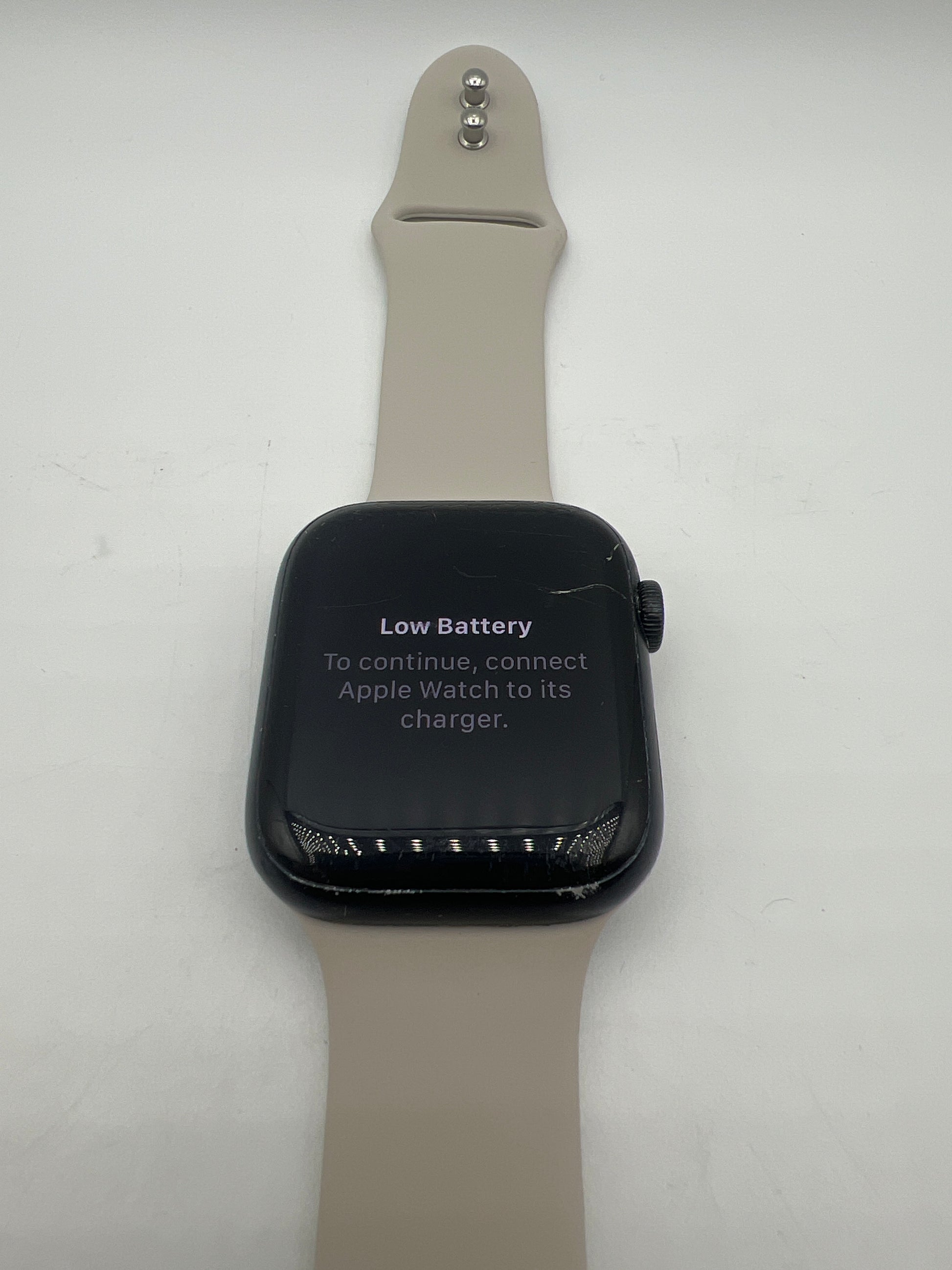 Apple Watch Series 9 GPS + Cellular 45mm Starlight Aluminum Case with Starlight Sport Band M/L