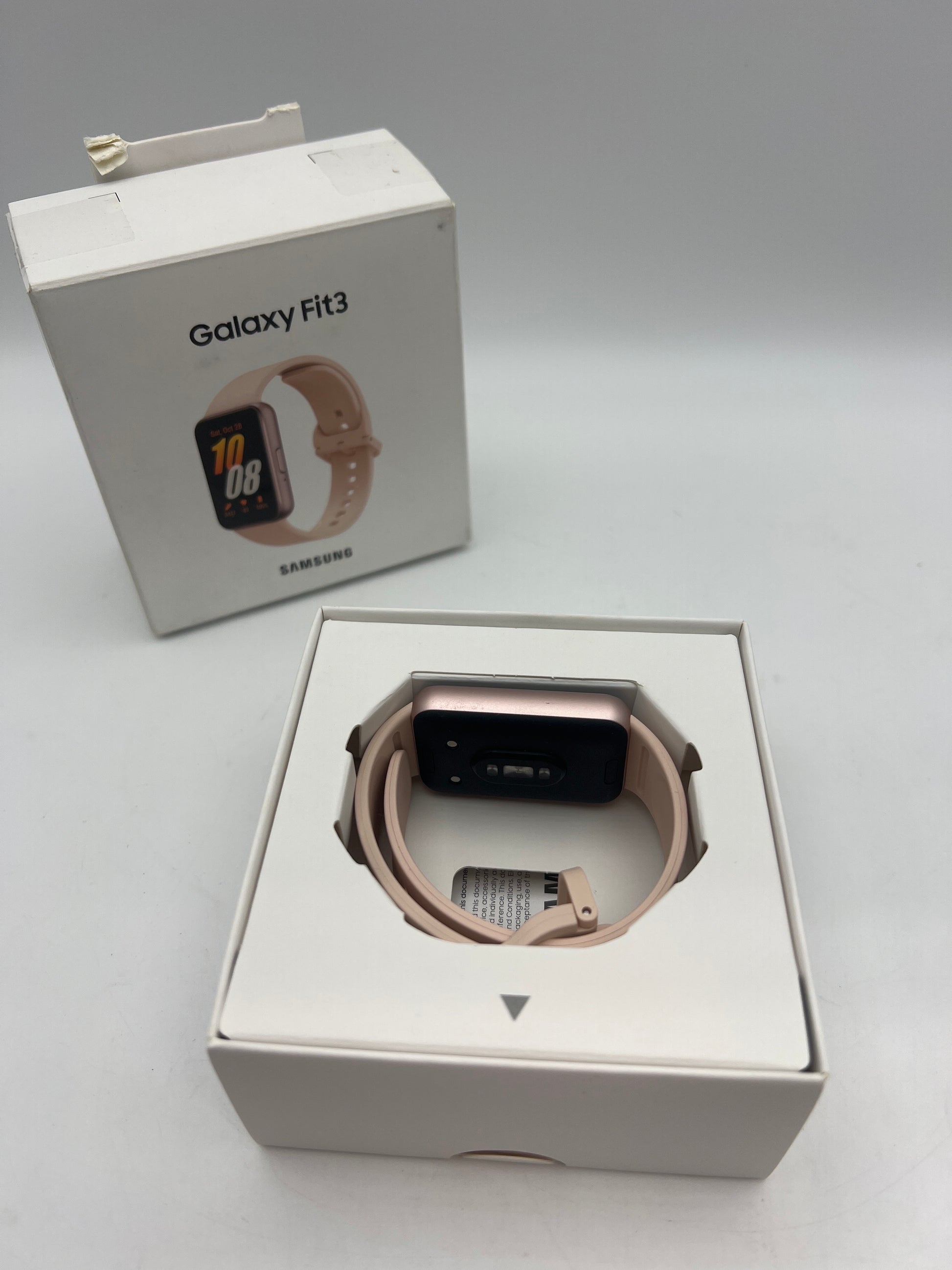 SAMSUNG Galaxy Fit3 smartwatch
