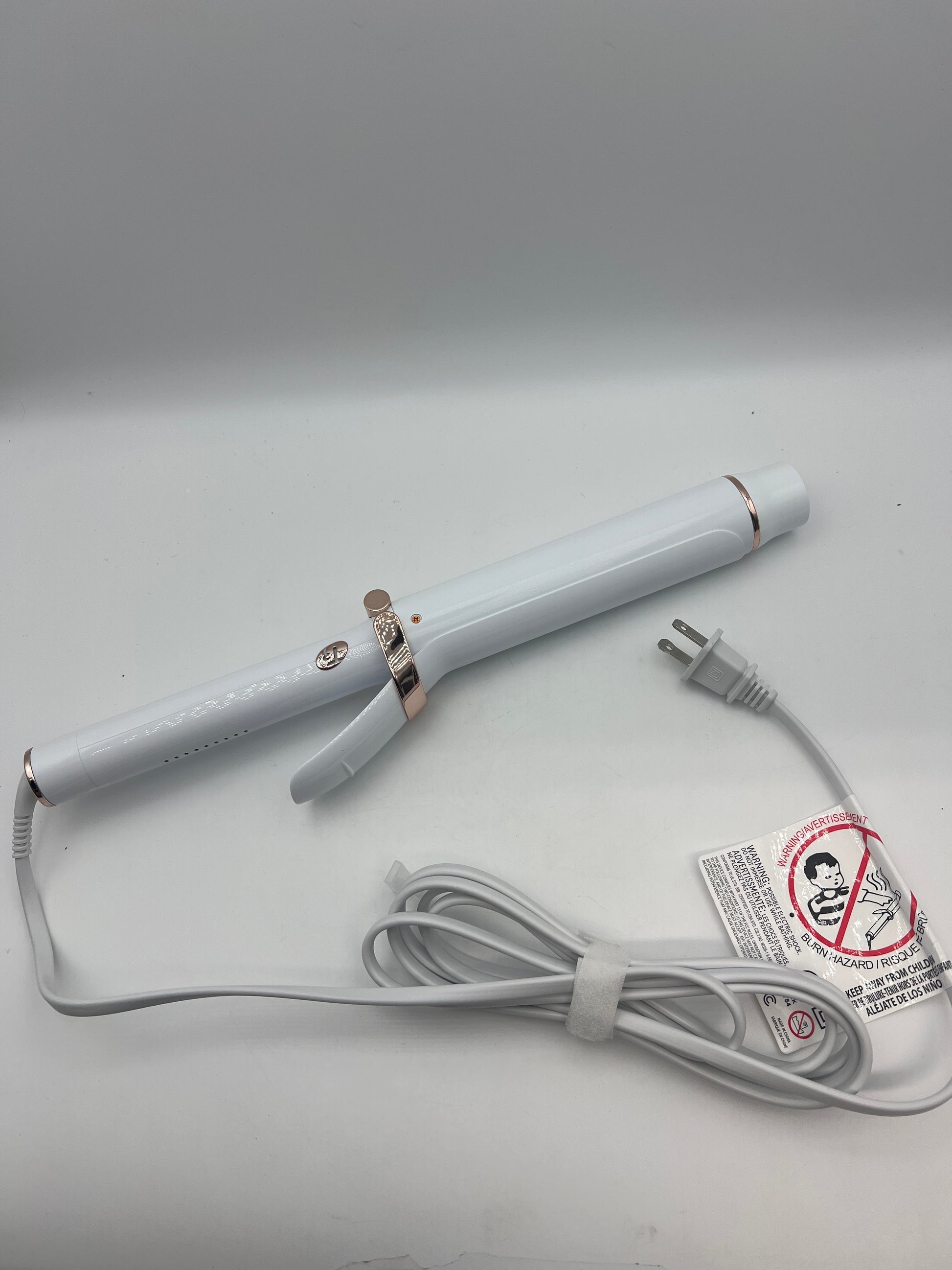 T3 SinglePass Curl X Extra-Long Barrel Curling Iron