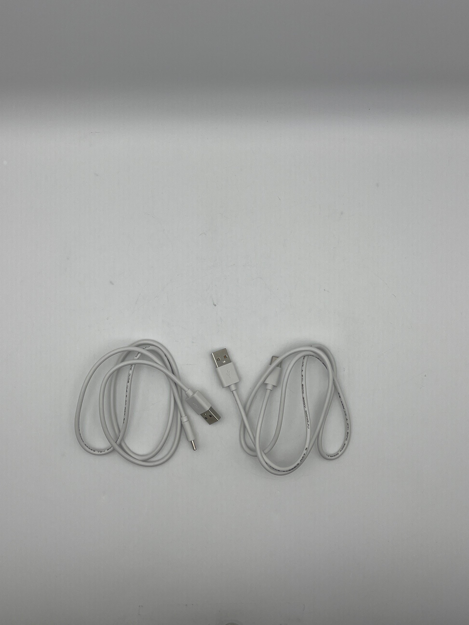 Momcozy M6 Breast Pump in Cozy Red