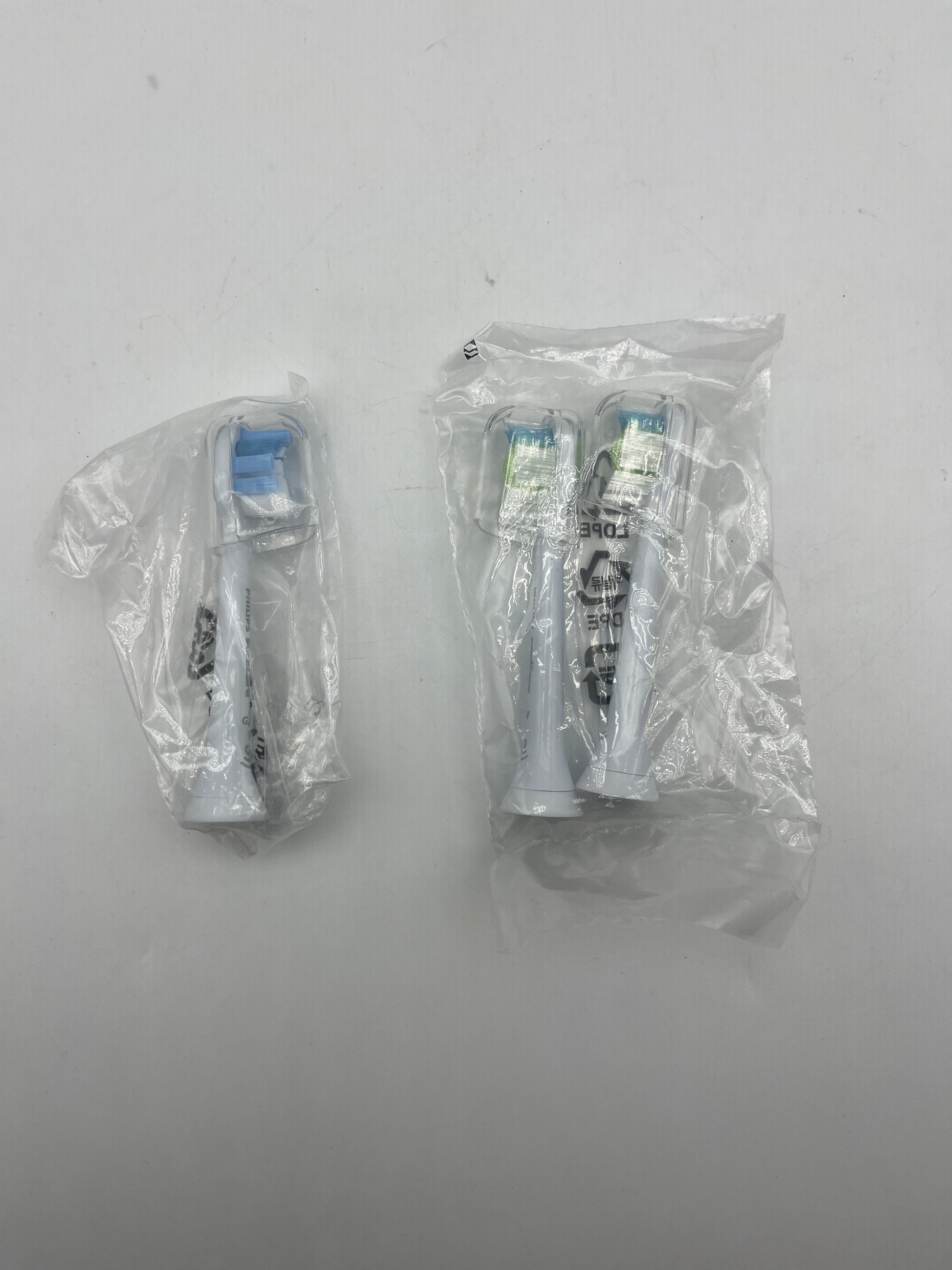 Philips Sonicare 5300 with Travel Case