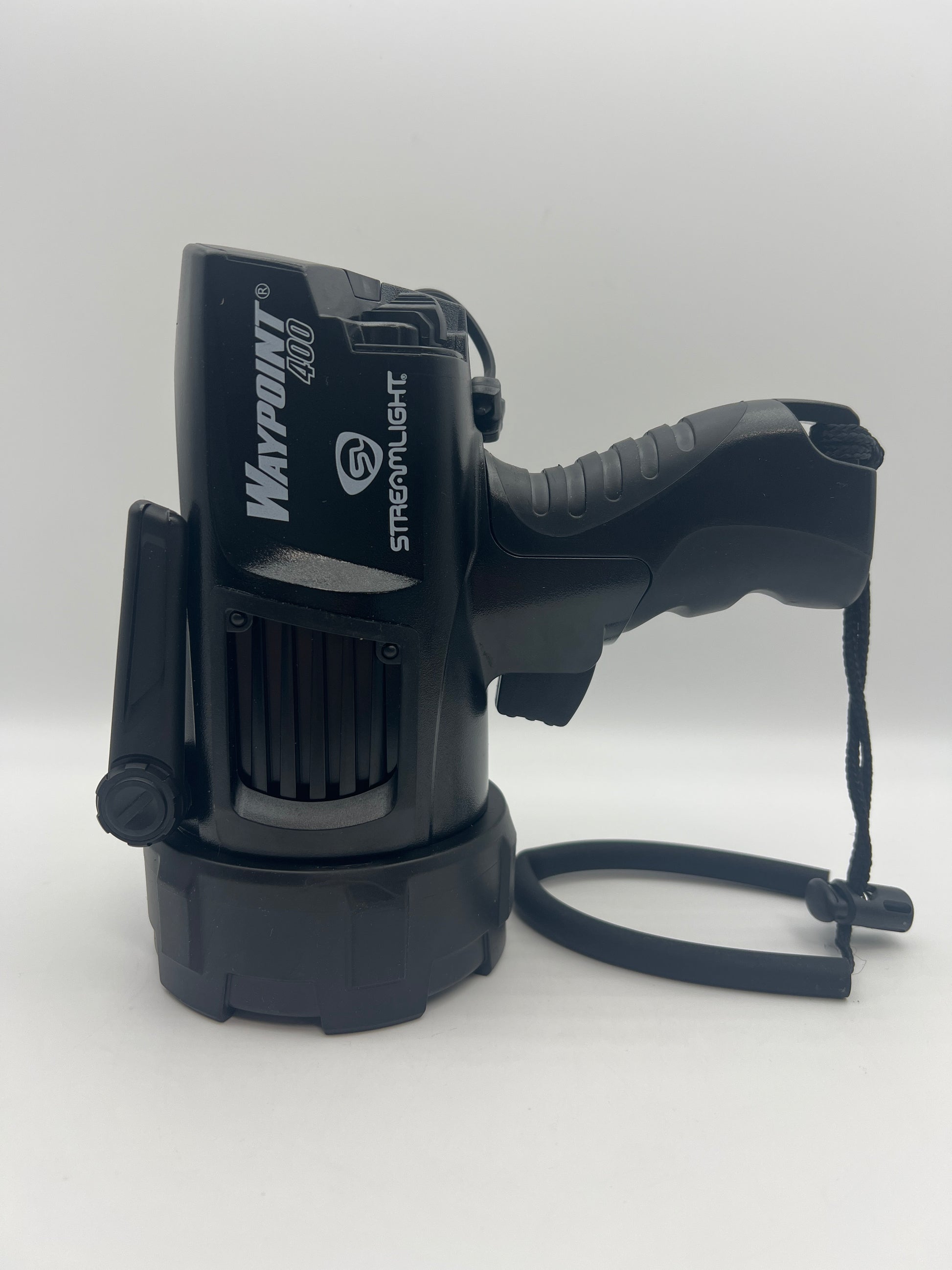 Streamlight 44911 Waypoint 400 Rechargeable 1400-Lumen Spotlight