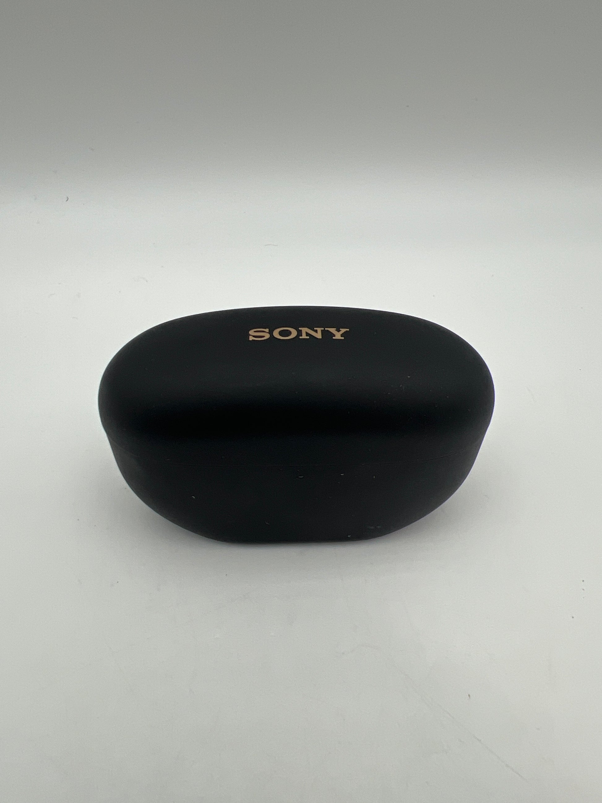 Sony WF-1000XM5 earbuds