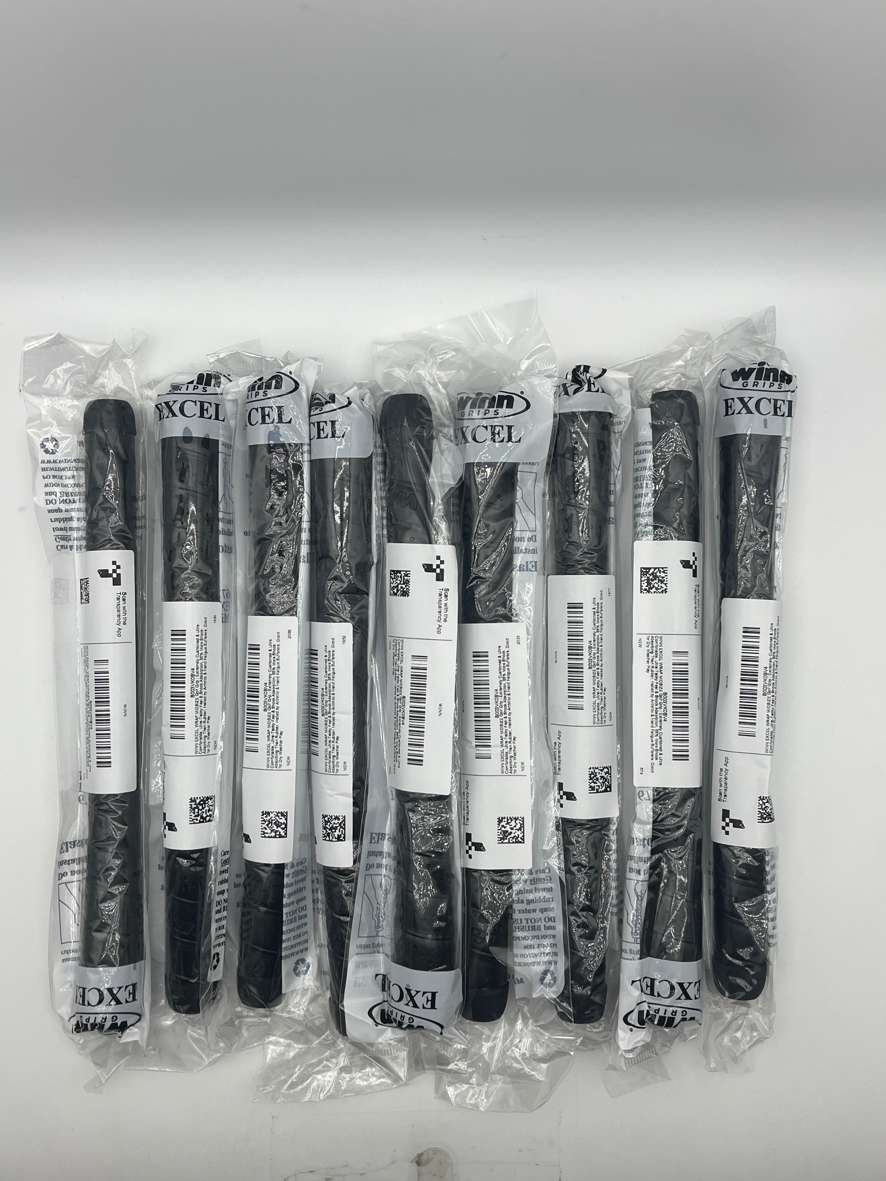 Winn Excel Midsize (+1/32") Black Golf Grip