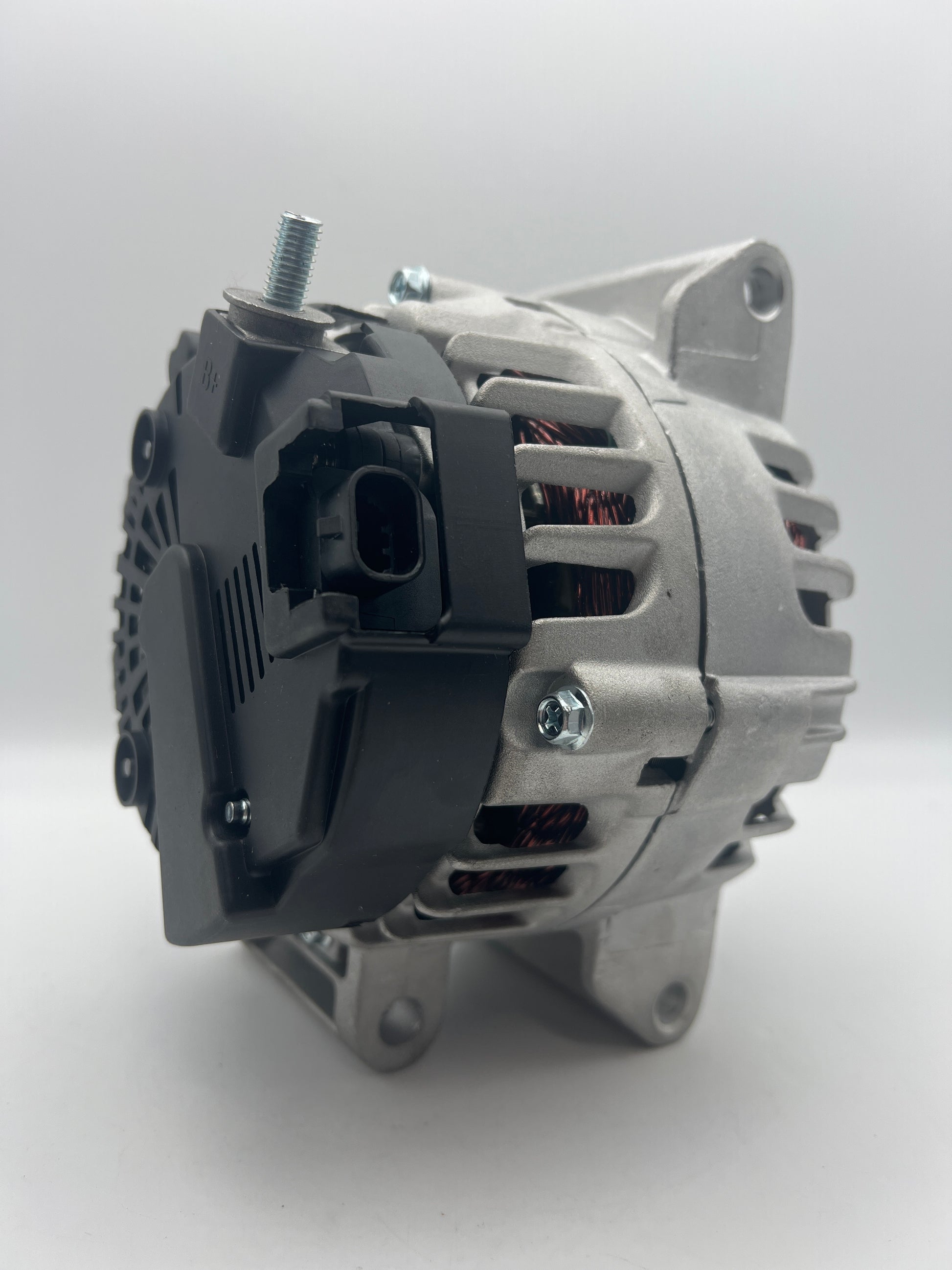 Reliable ROADFAR Automotive Alternator