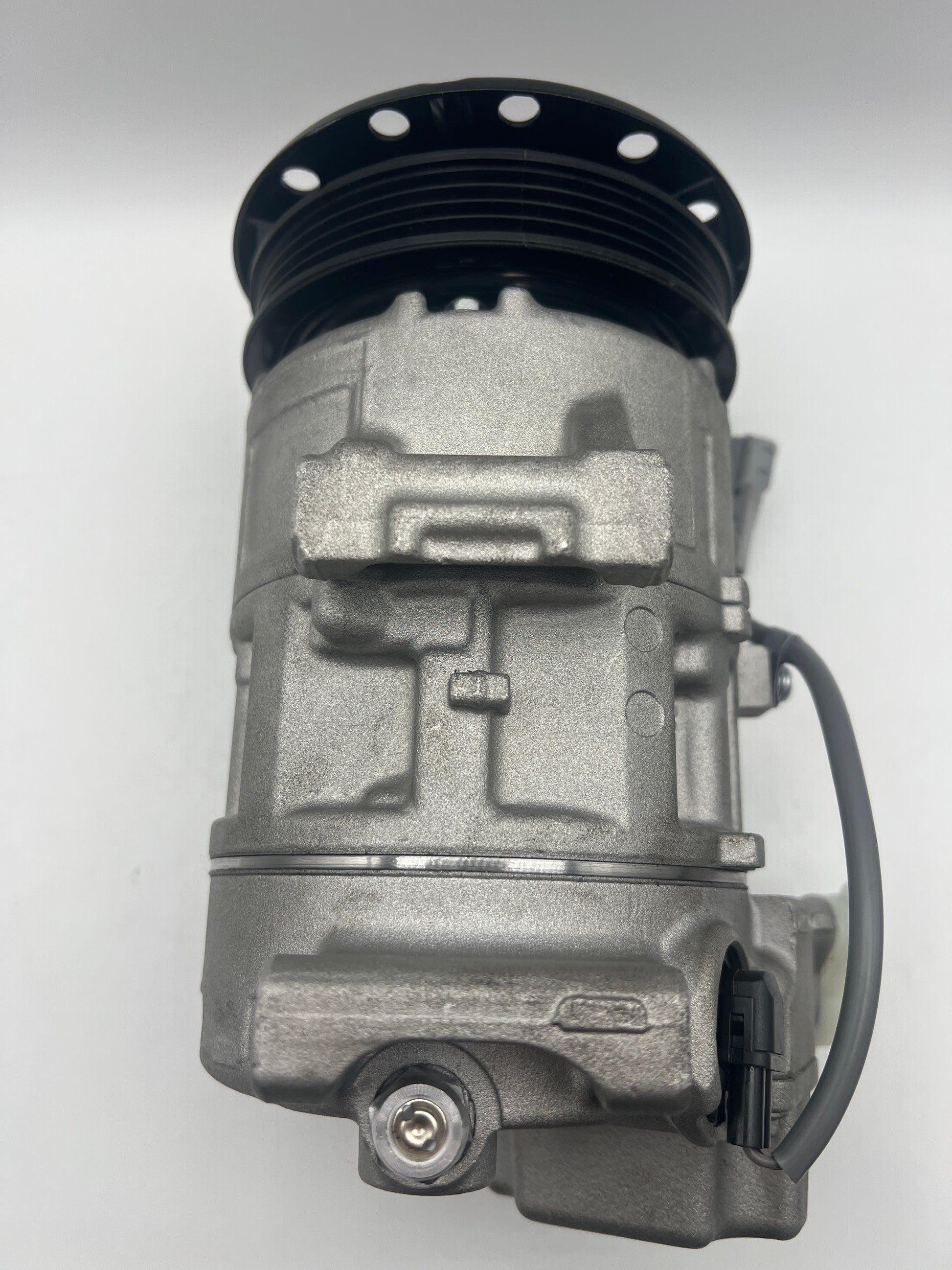 NewYall A/C Compressor with Clutch for Toyota Yaris 1.5L 2007-2012