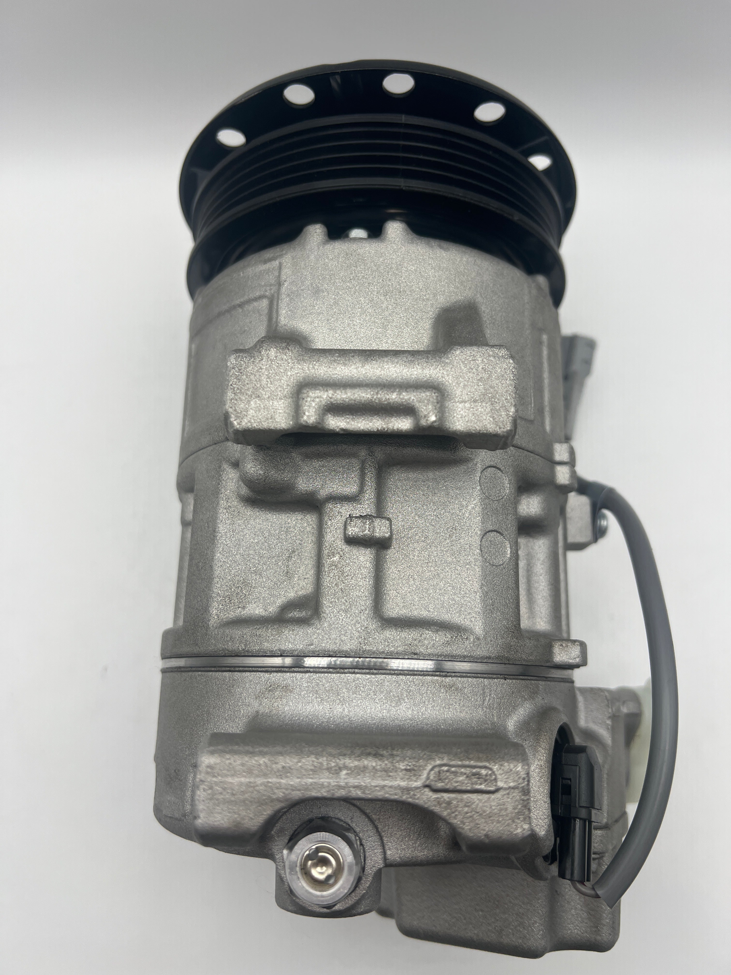 NewYall A/C Compressor with Clutch for Toyota Yaris 1.5L 2007-2012