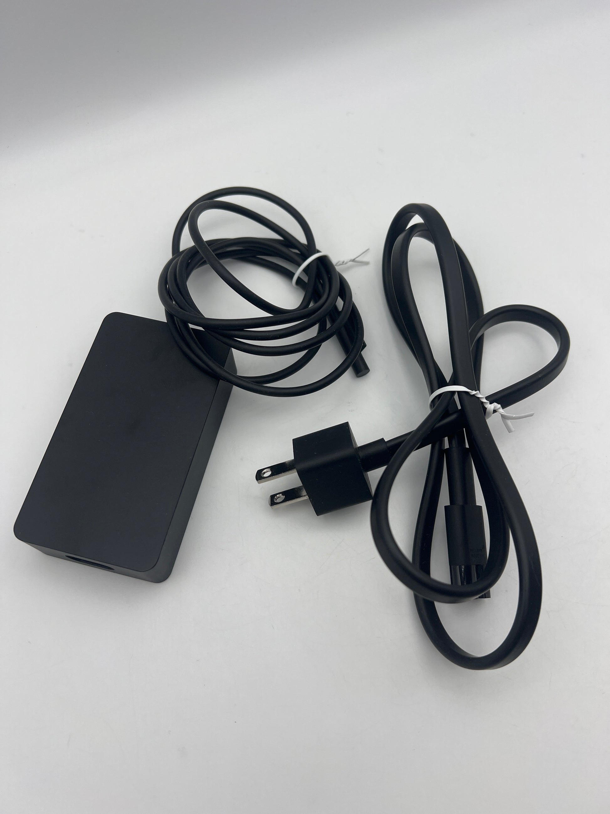 Platinum 13.8-inch Touchscreen