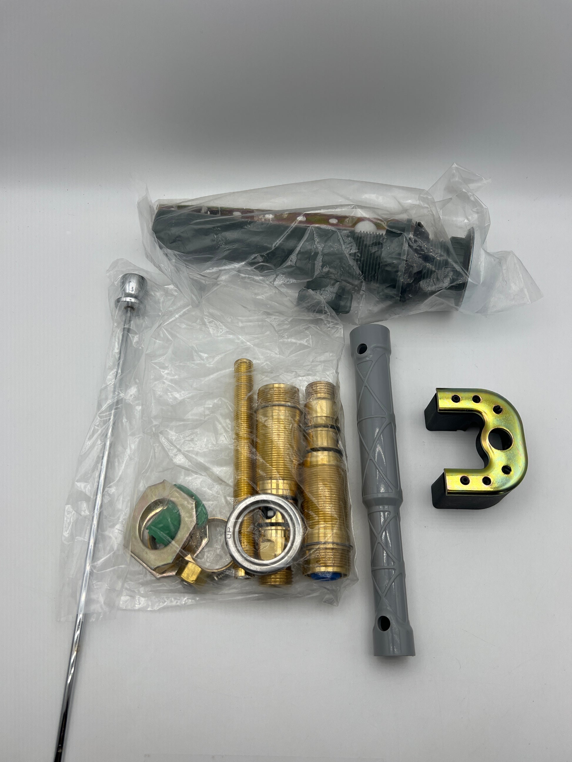 Moen Conway Chrome Two-Handle Widespread Bathroom Sink Faucet