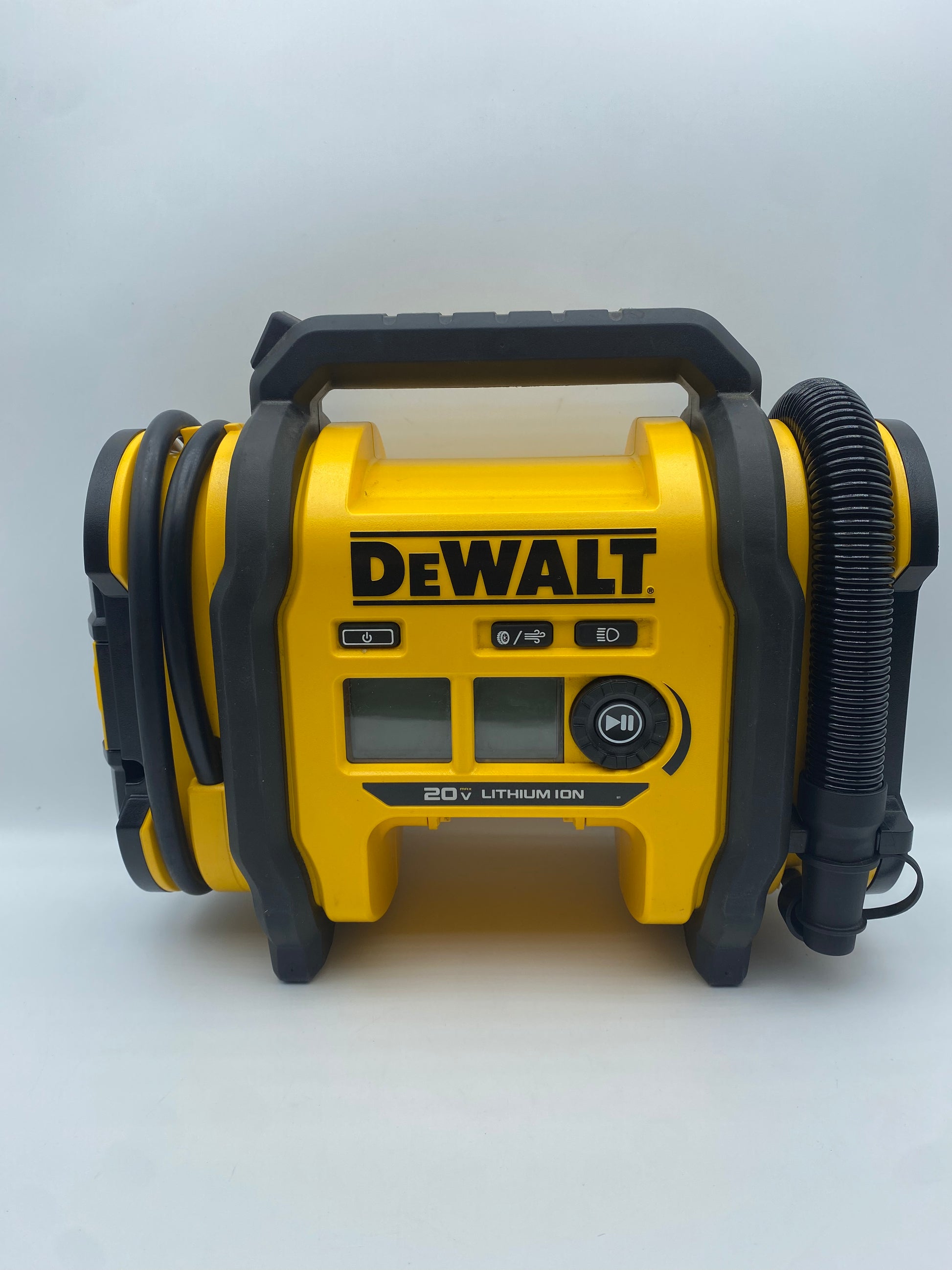 DEWALT 20V MAX Tire Inflator
