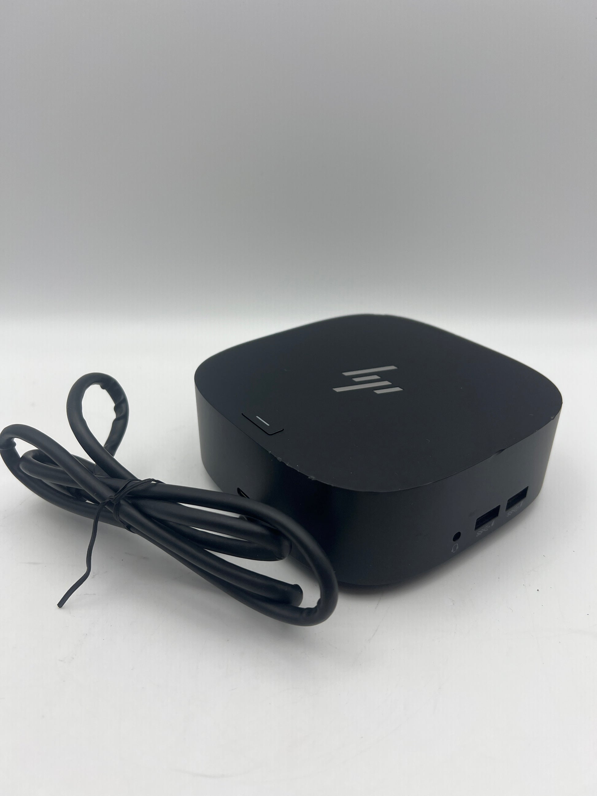 Universal Laptop Docking Station