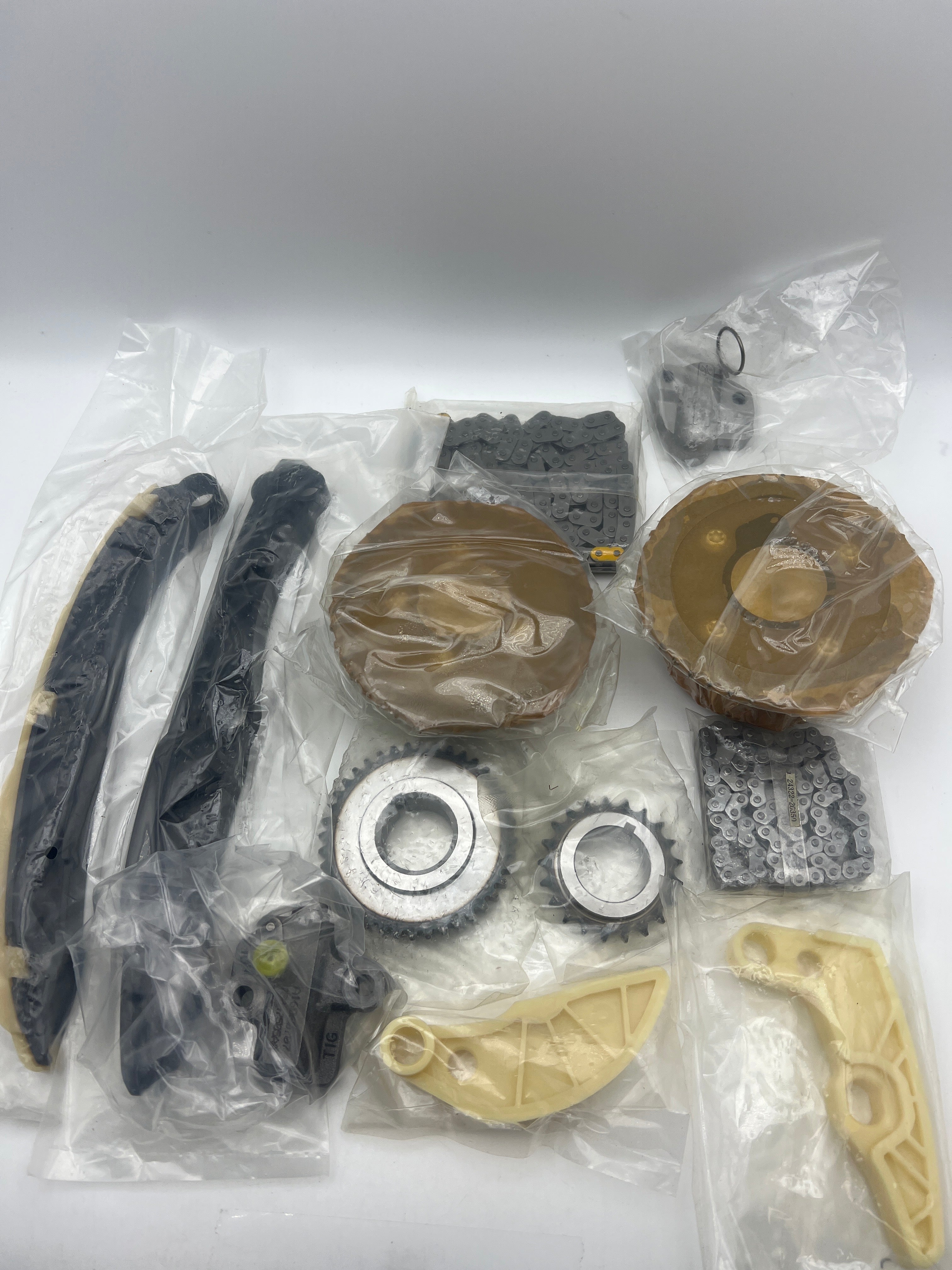 Timing Chain Kit with VVT Gear for Kia and Hyundai 2.0L/2.4L Engines