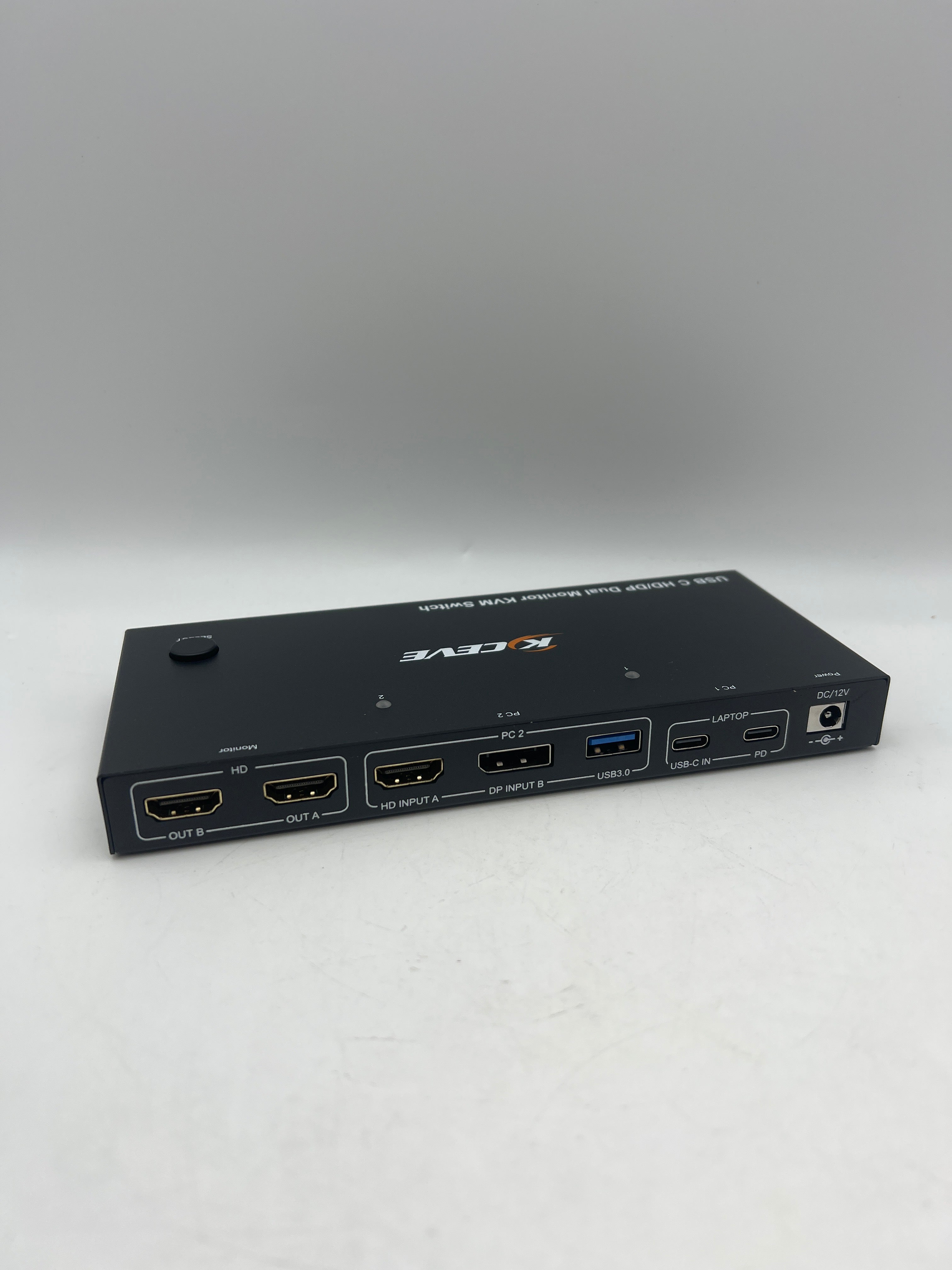 KVM Switch with Wired Remote