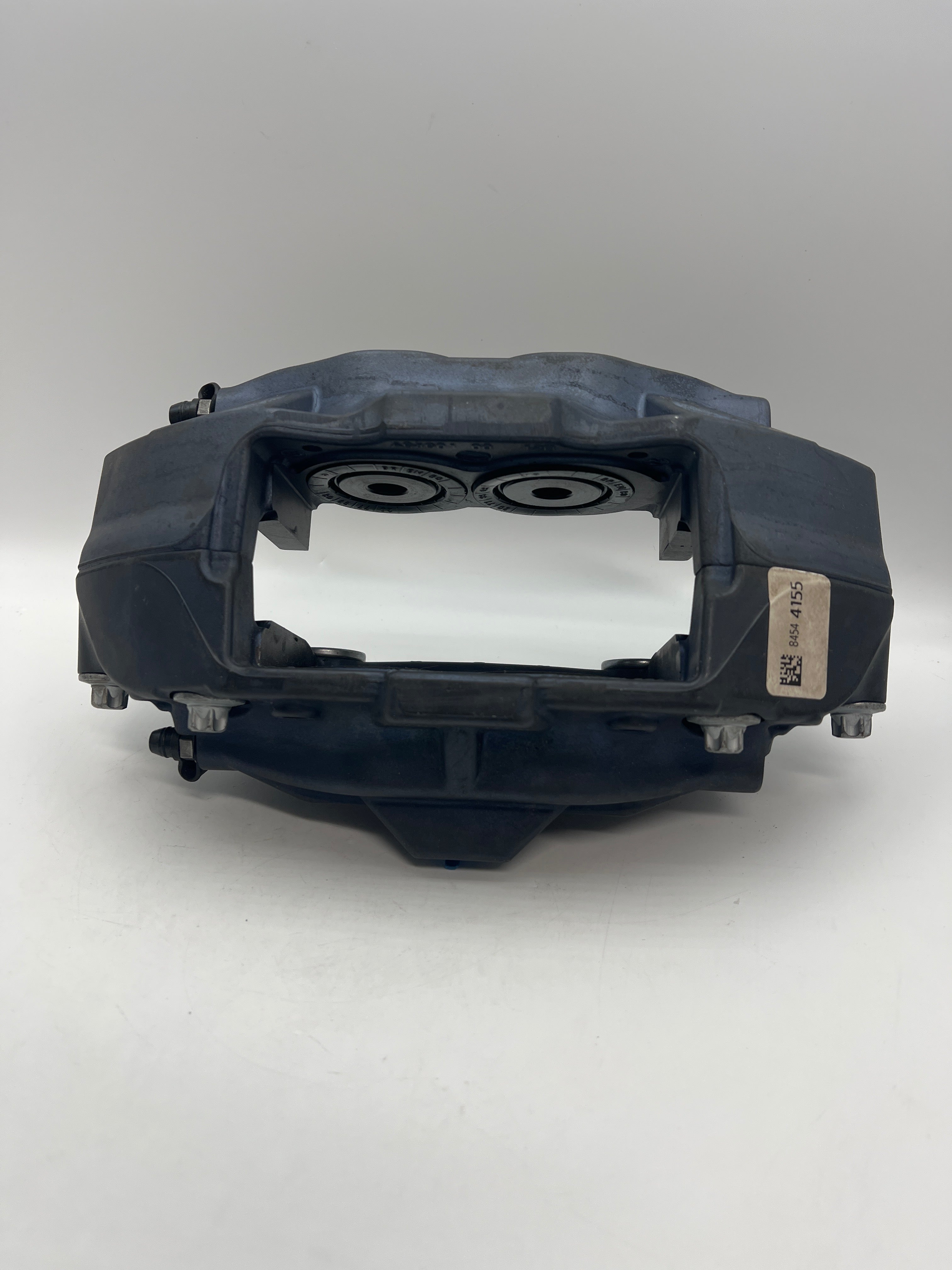 GM Parts 84544155 Front Passenger Side Disc Brake Caliper without Pads and Bracket