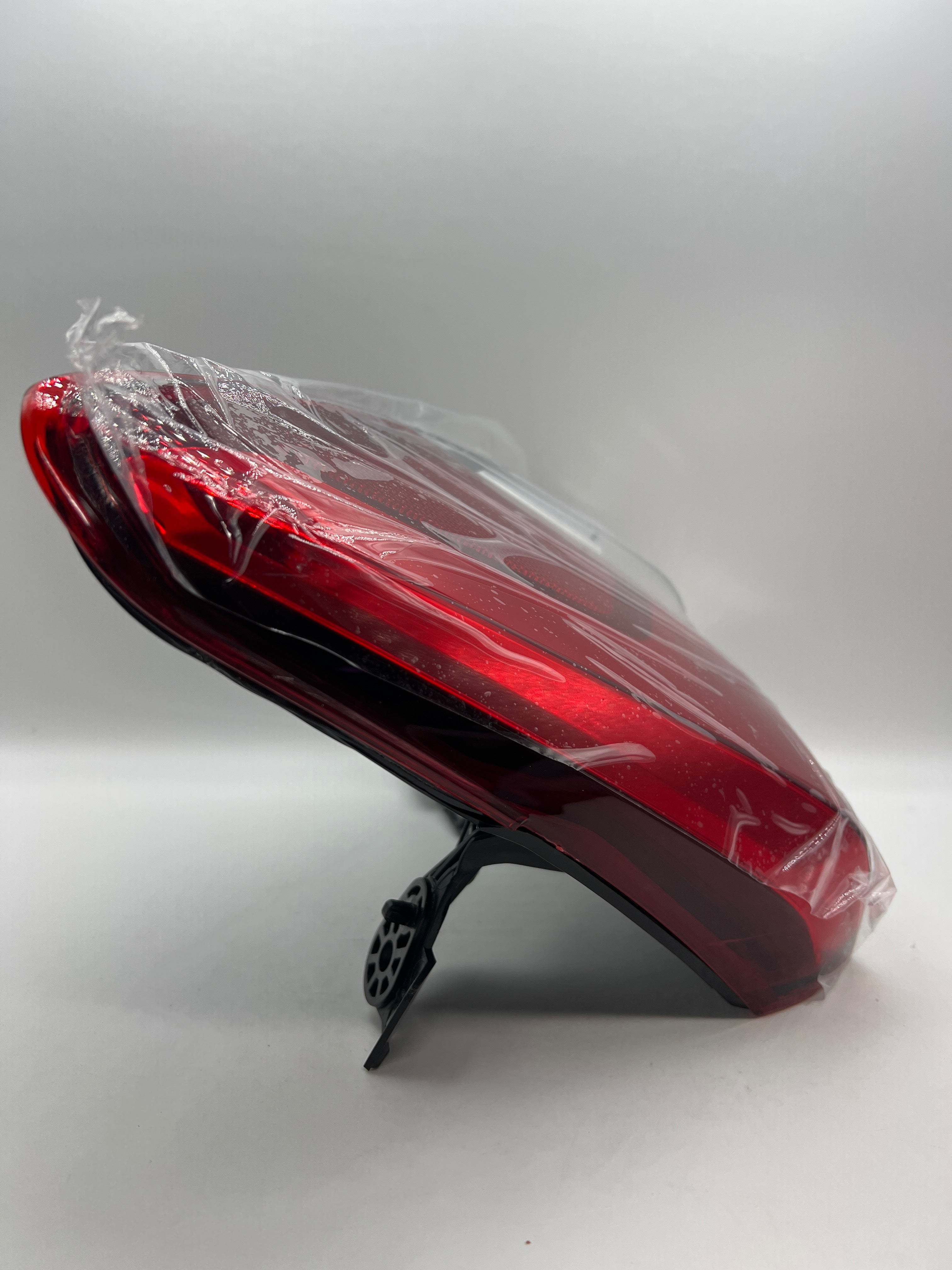 Aspaton Passenger Side Tail Light Assembly for Subaru Forester 2019-2021