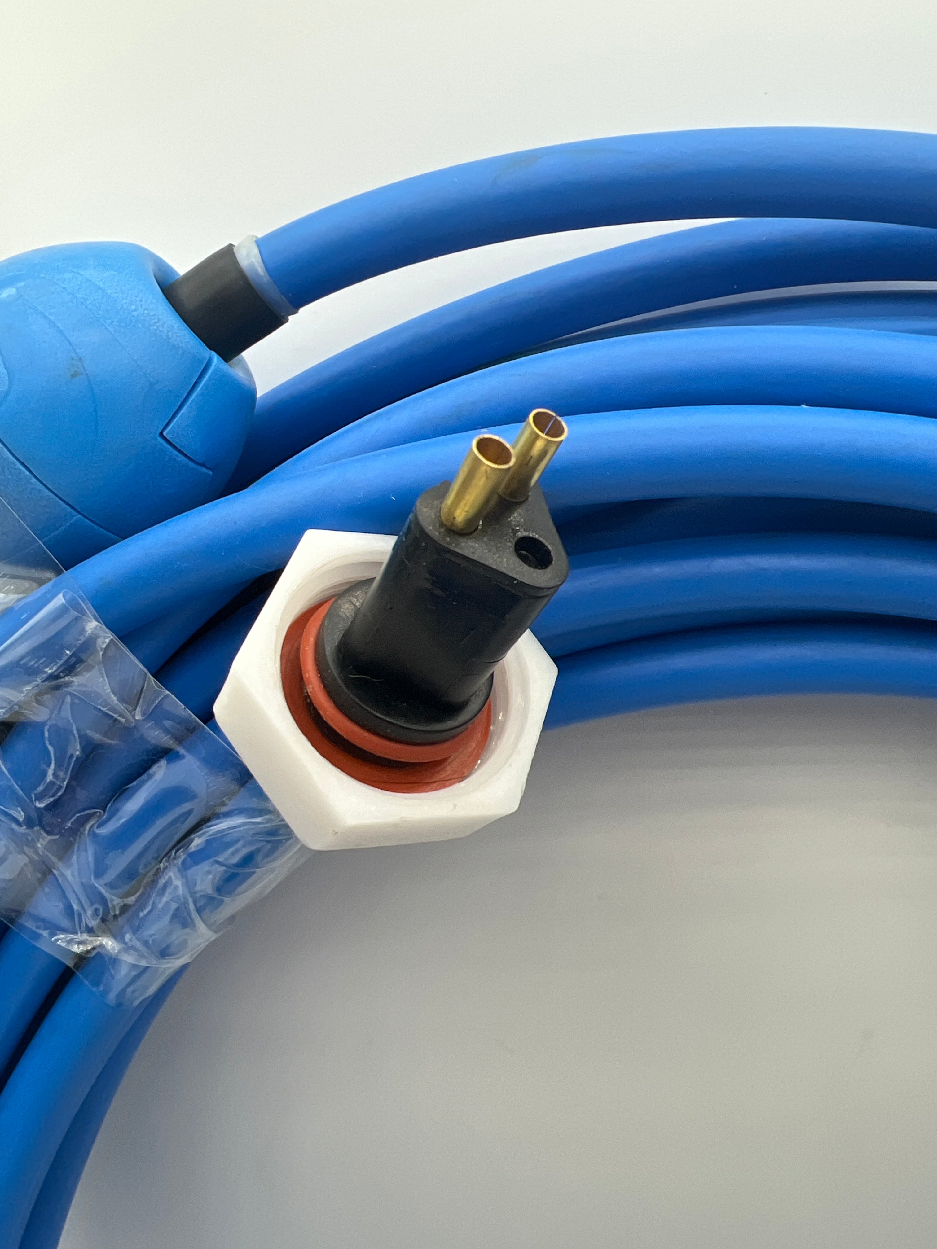 Durable 18m Cable with Swivel