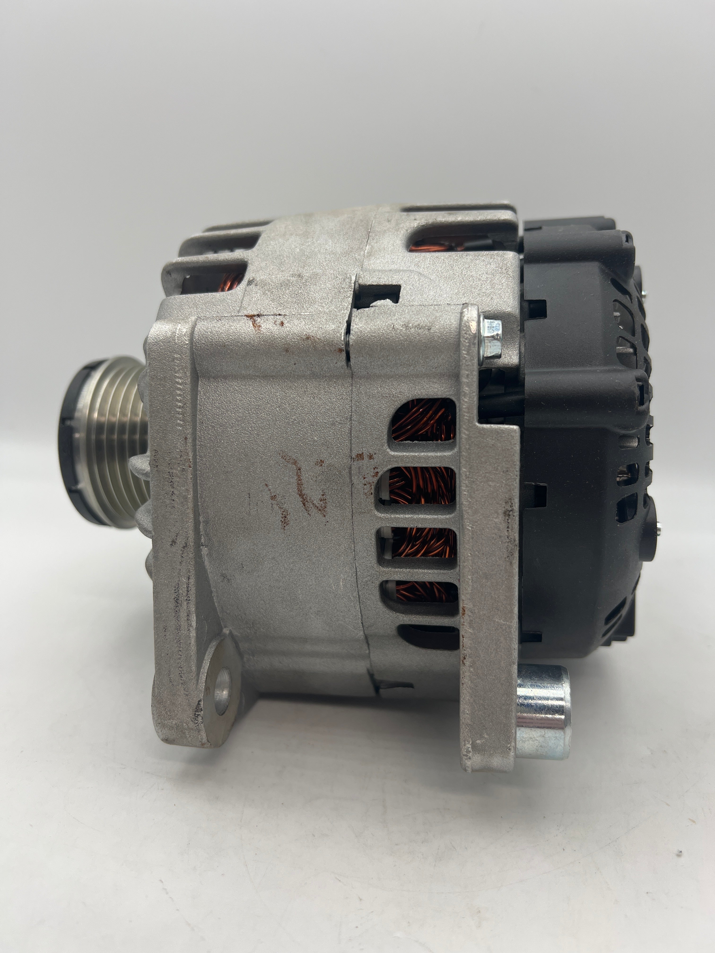 11258N Alternator for Nissan Rogue