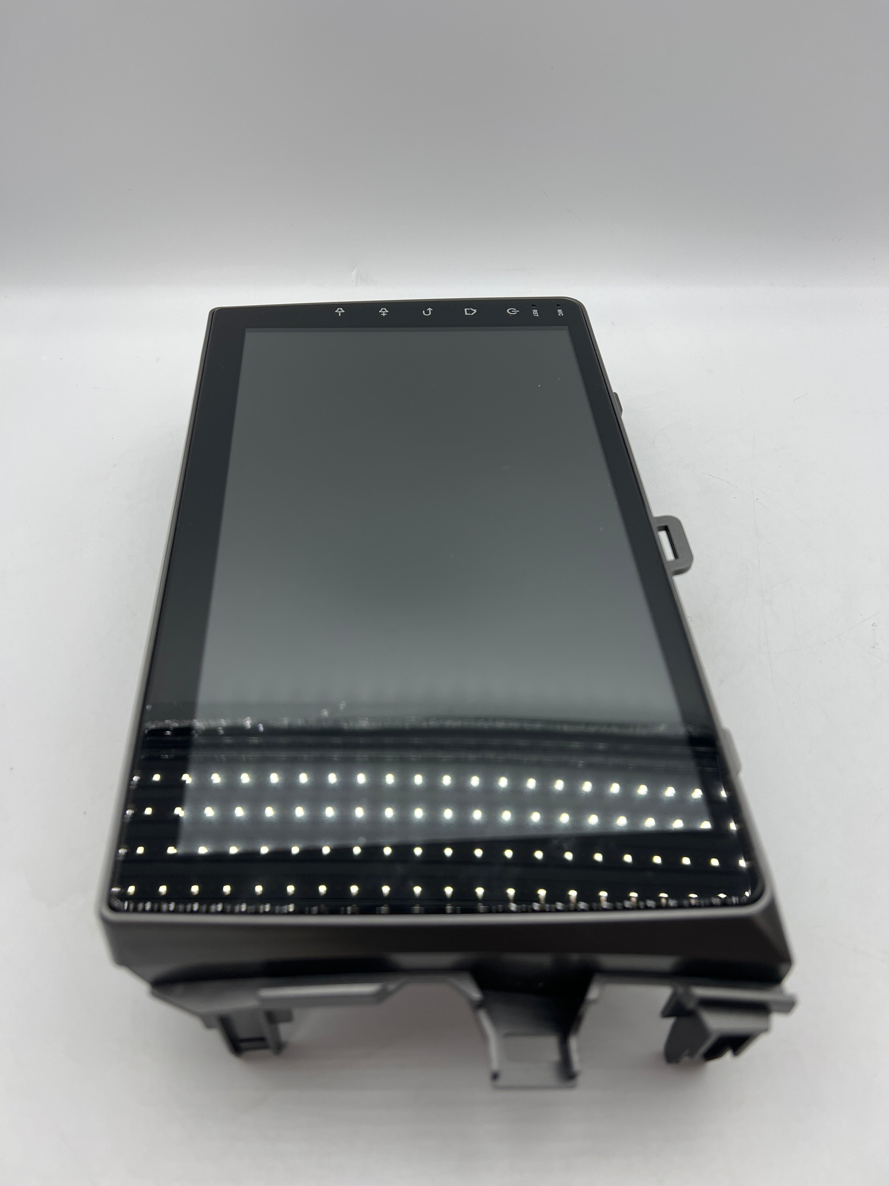 8-core 4+64G Android 15 car stereo with backup camera support