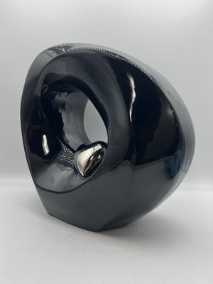 Secure Screw-Top Lid Urn