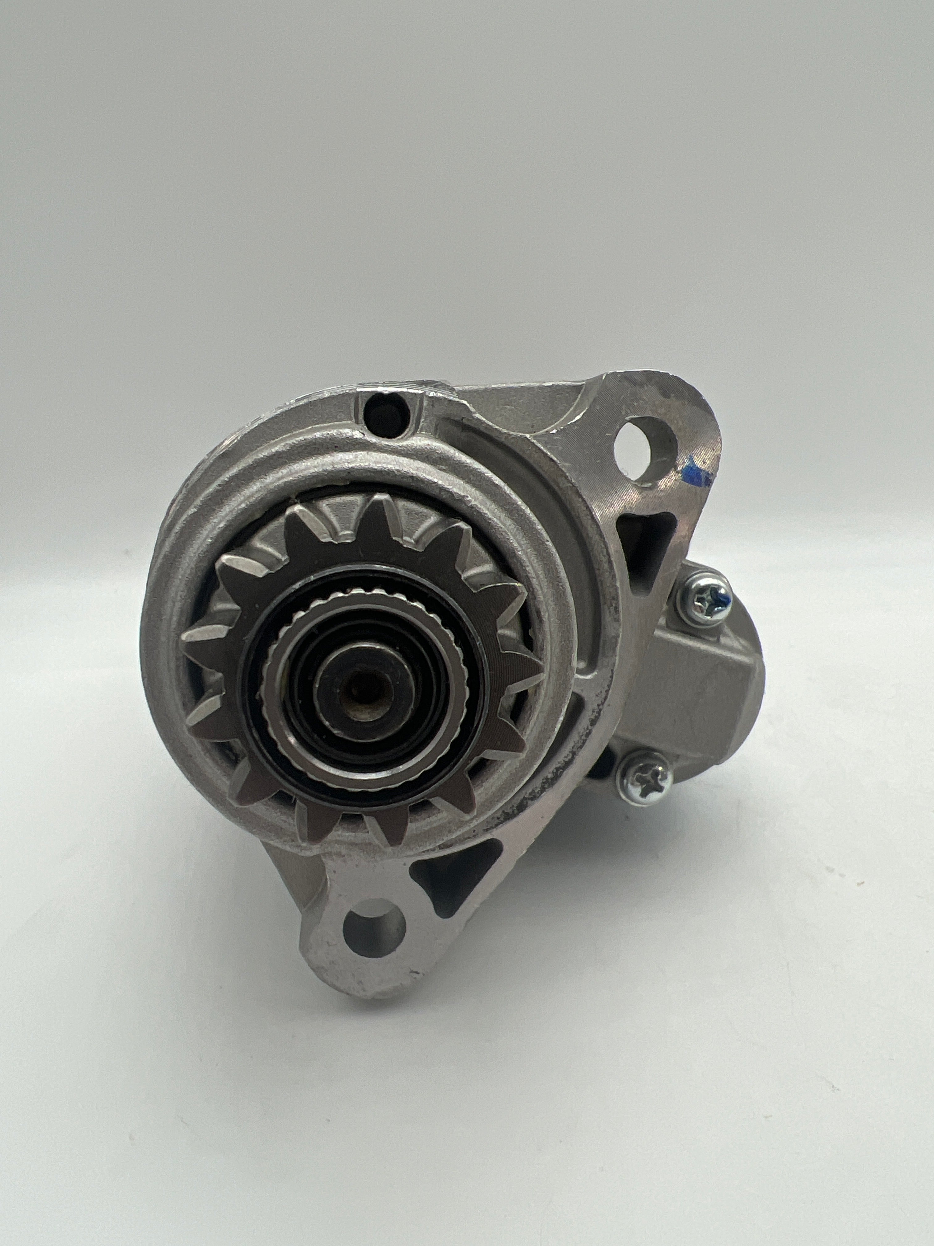 Starter Motor 12V 1.7KW 13 Teeth Counterclockwise for Nissan & Infiniti Models