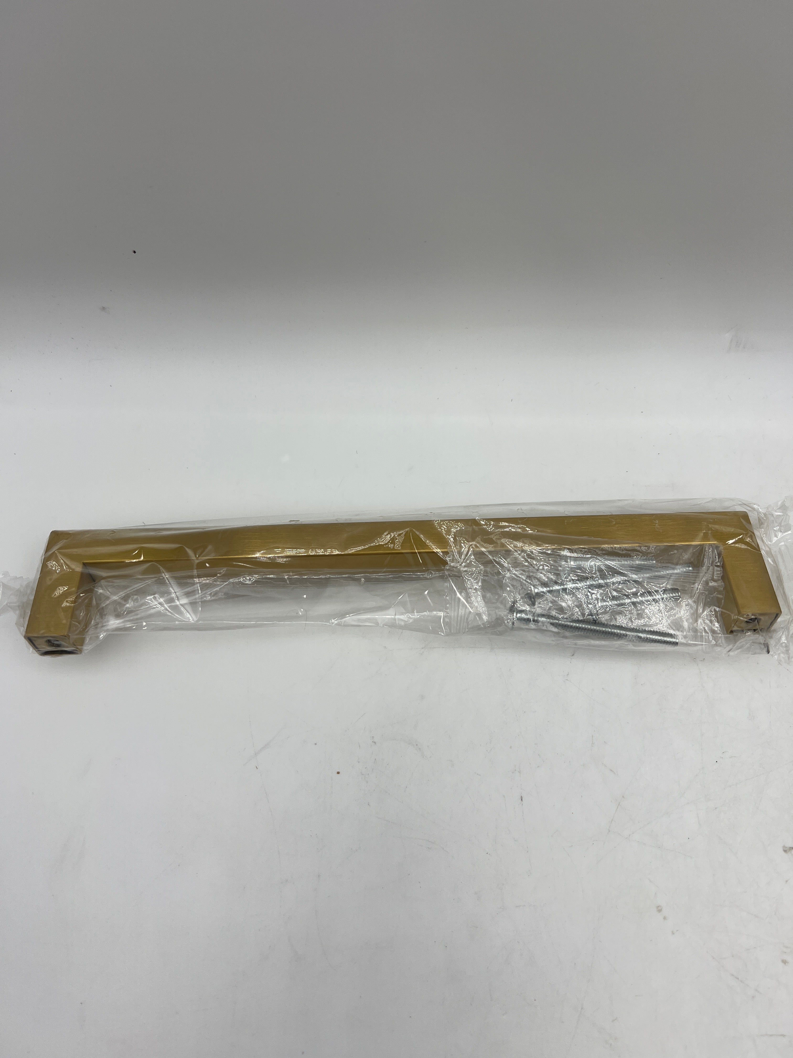 7.5-inch brushed gold handles