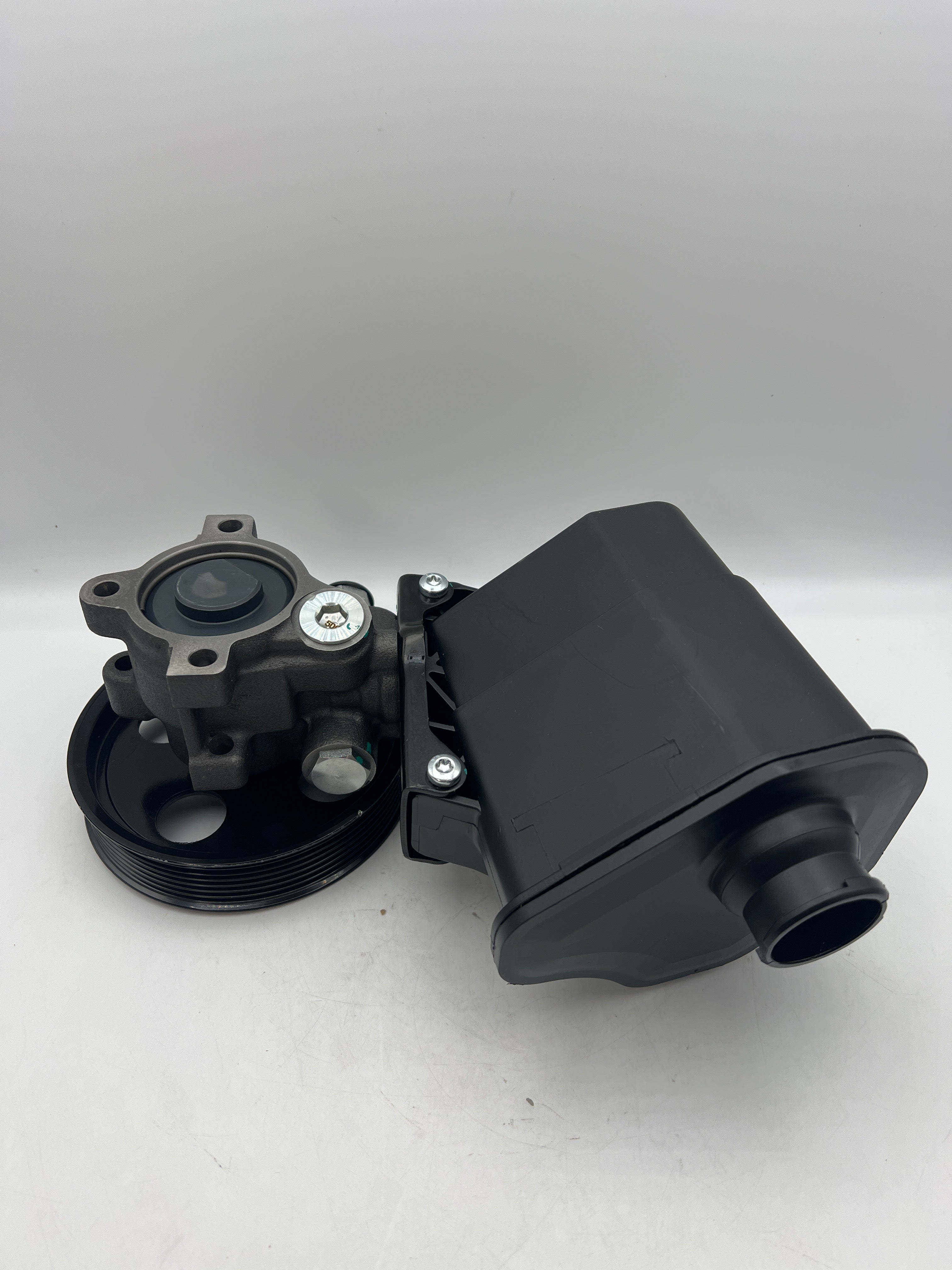 OE Replacement Power Steering Pump 20-70269