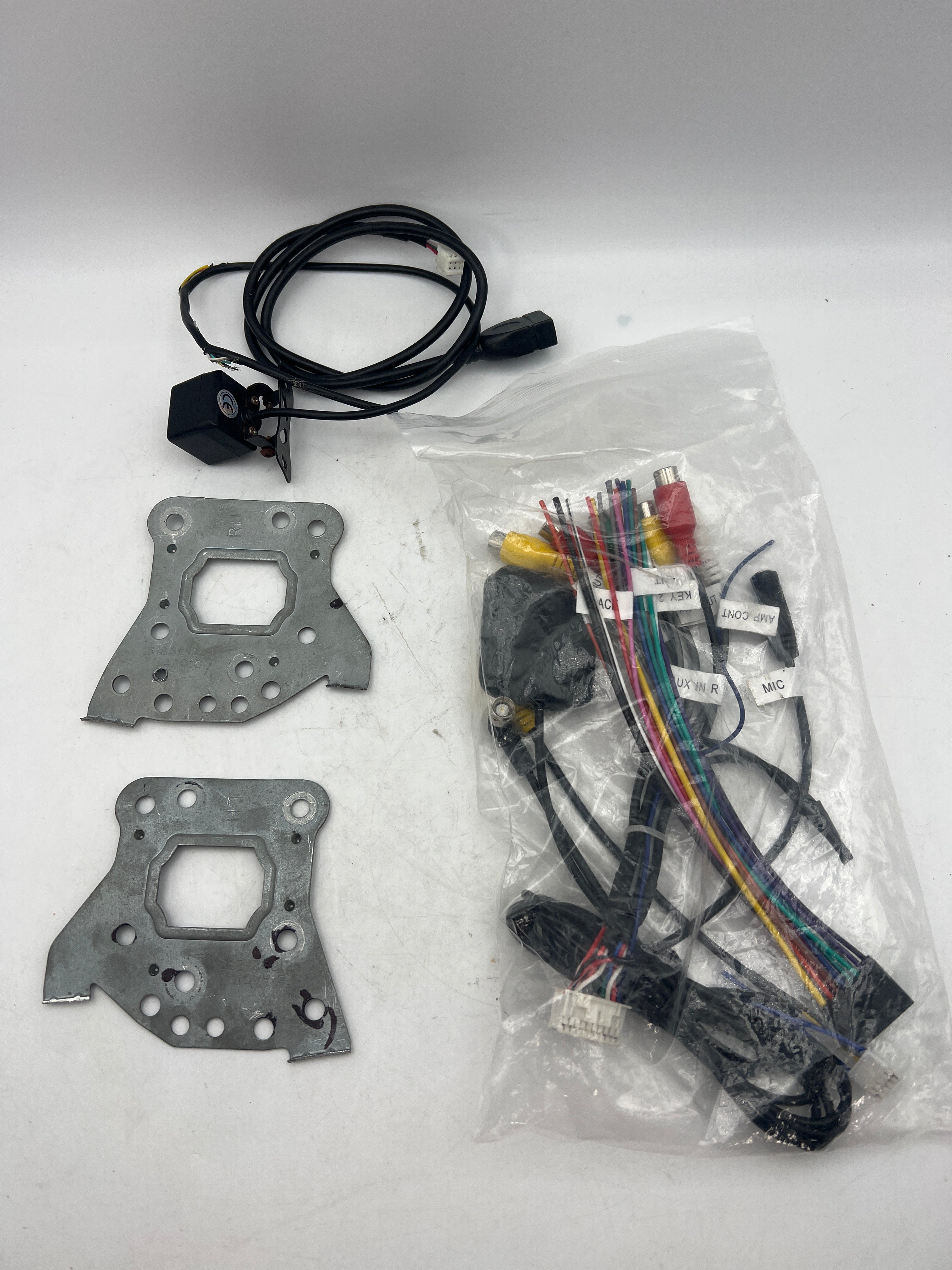 10.1 inch IPS Touchscreen Car Radio