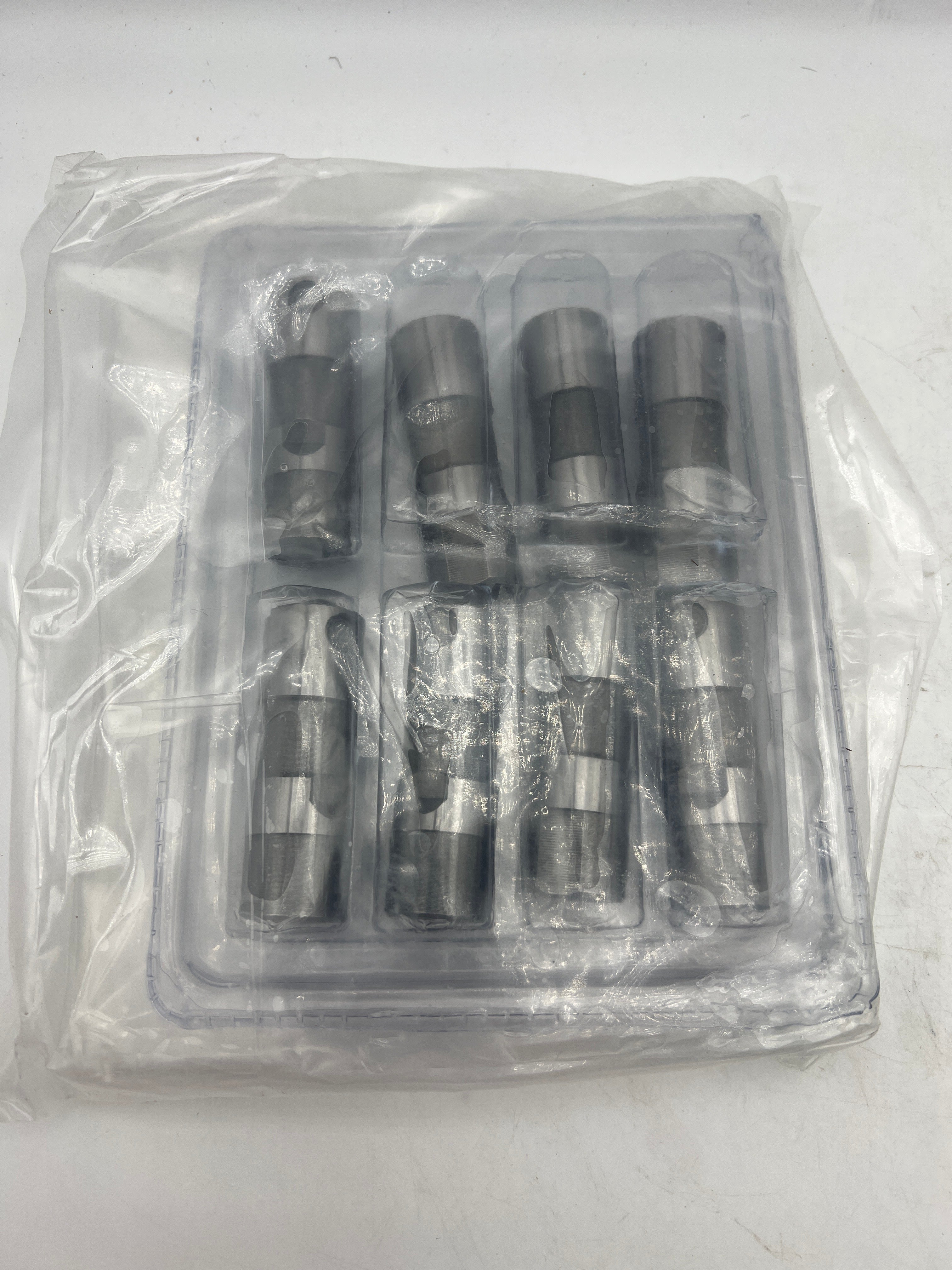 16-piece lifter set with trays