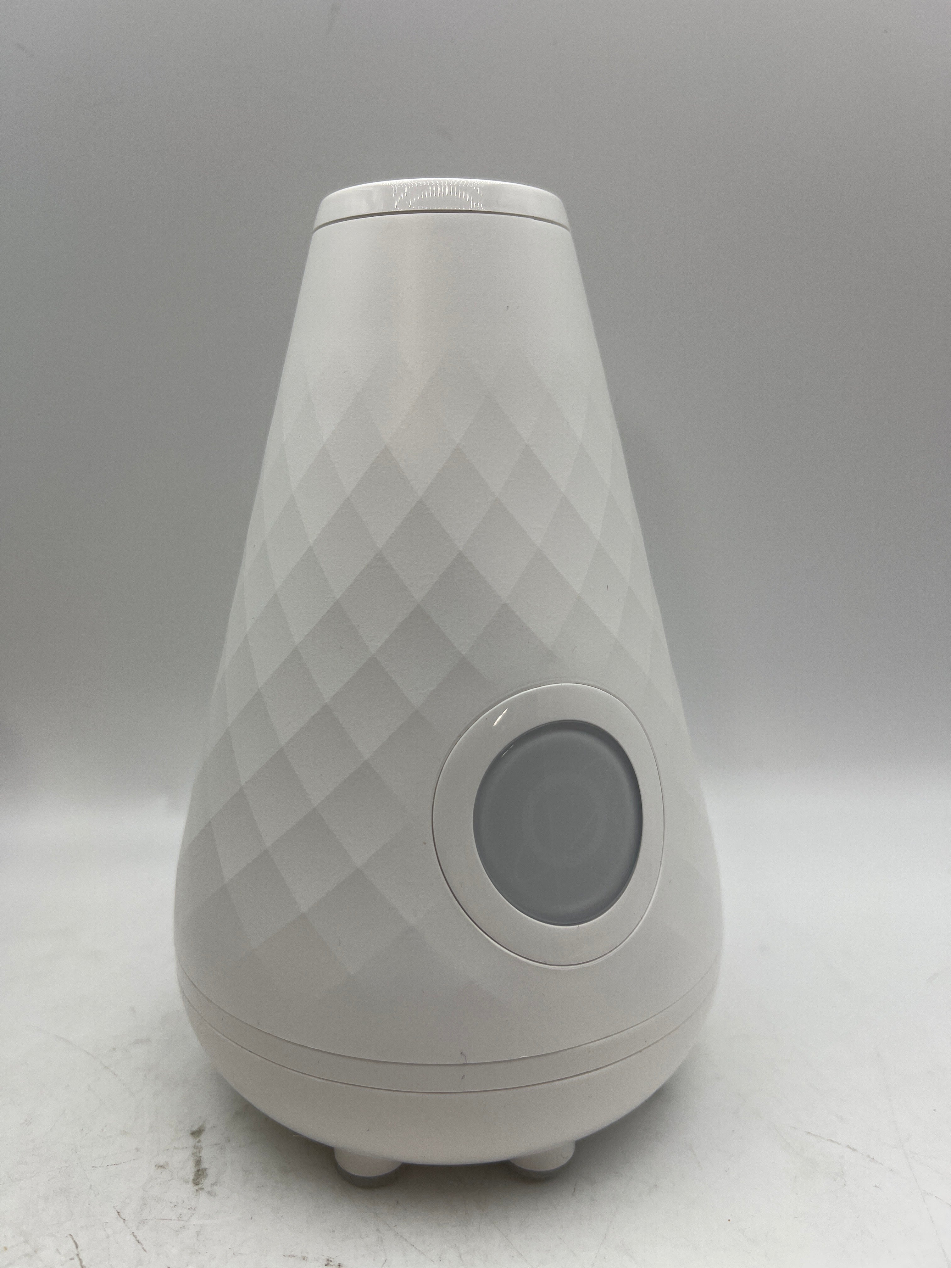 Tao Clean UV Sanitizing Sonic Toothbrush and Cleaning Station