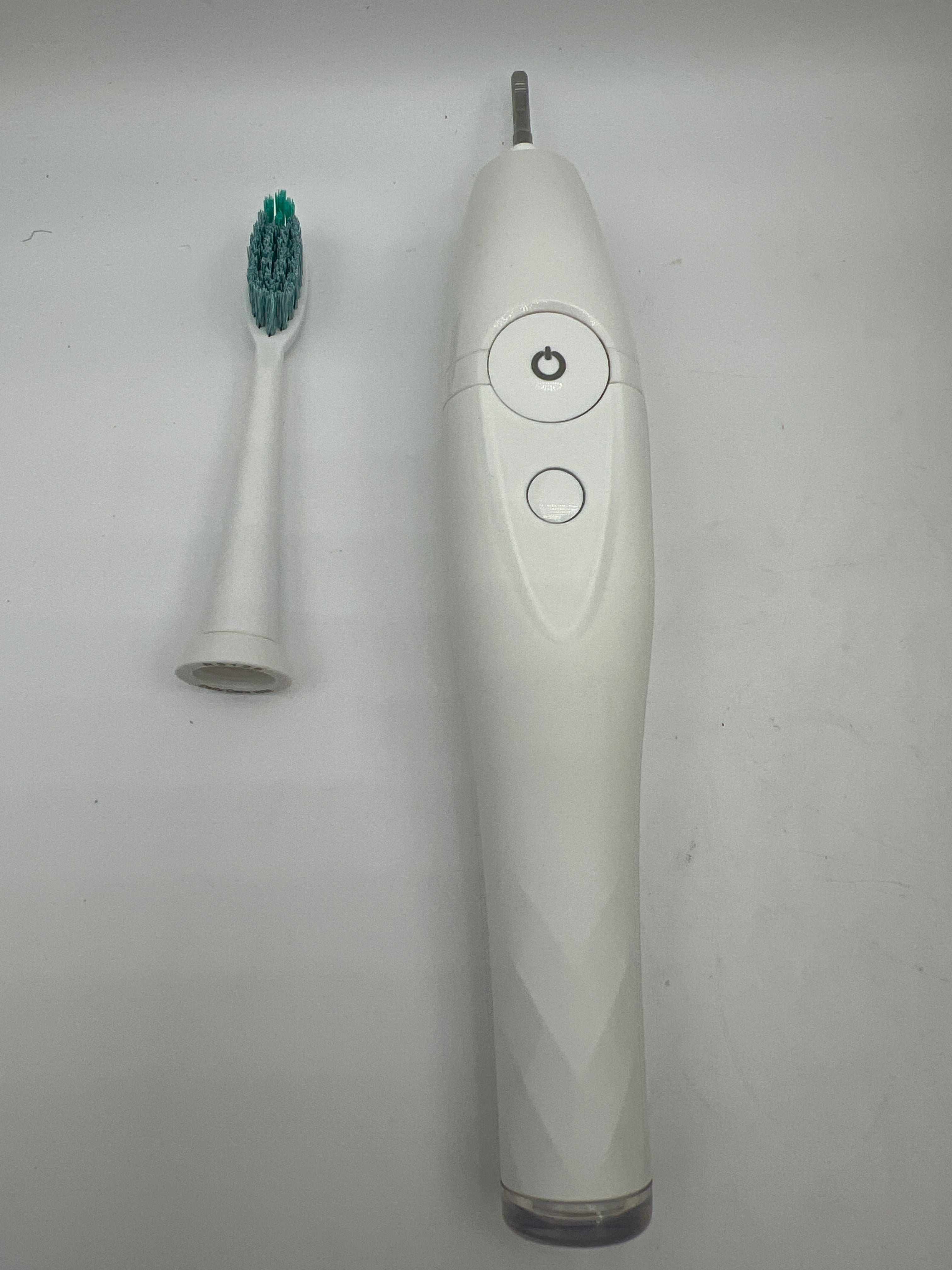 Tao Clean Electric Toothbrush with Dual Speed Settings