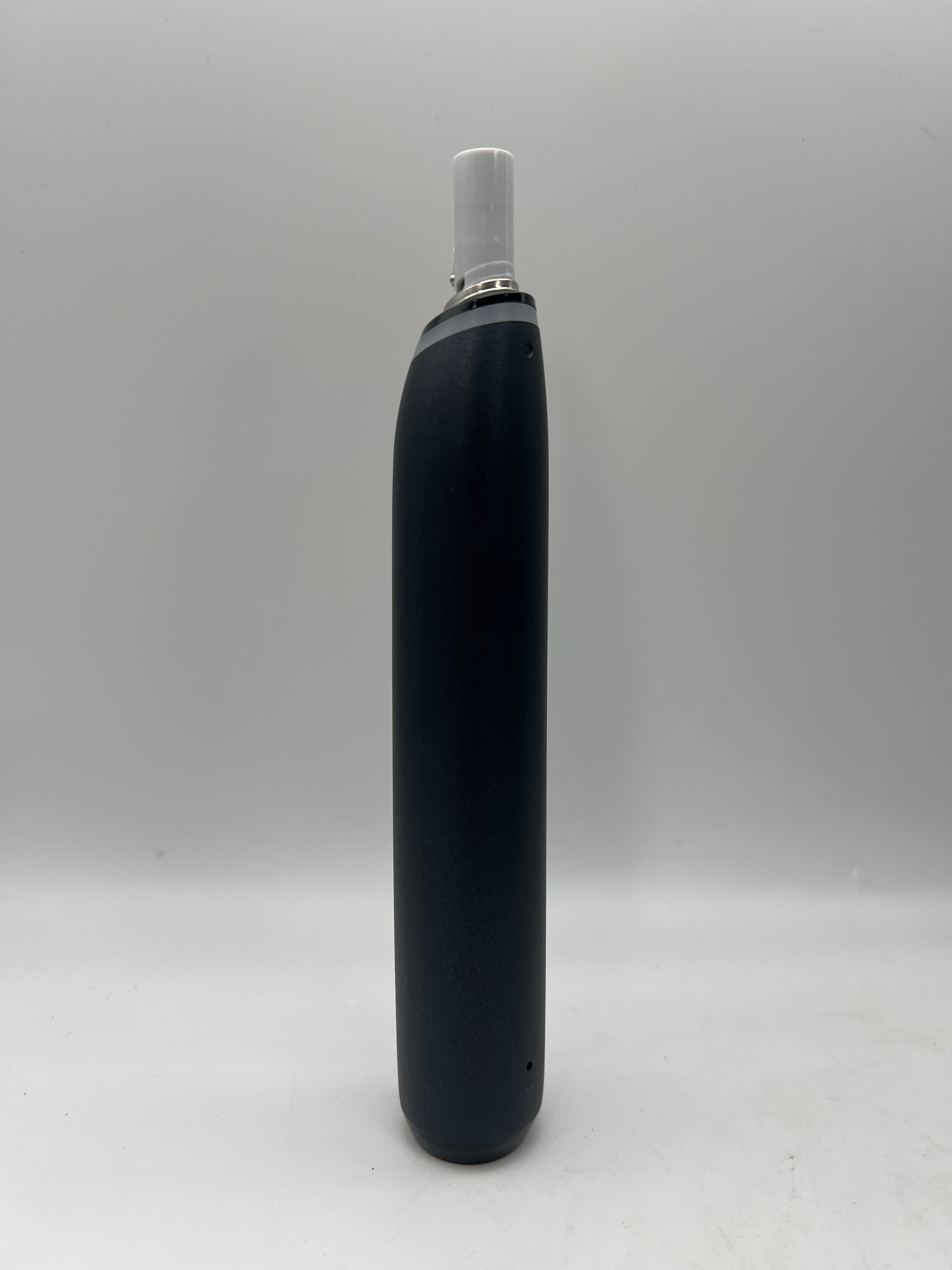 Oral-B iO Series 9 Limited Edition Black Toothbrush