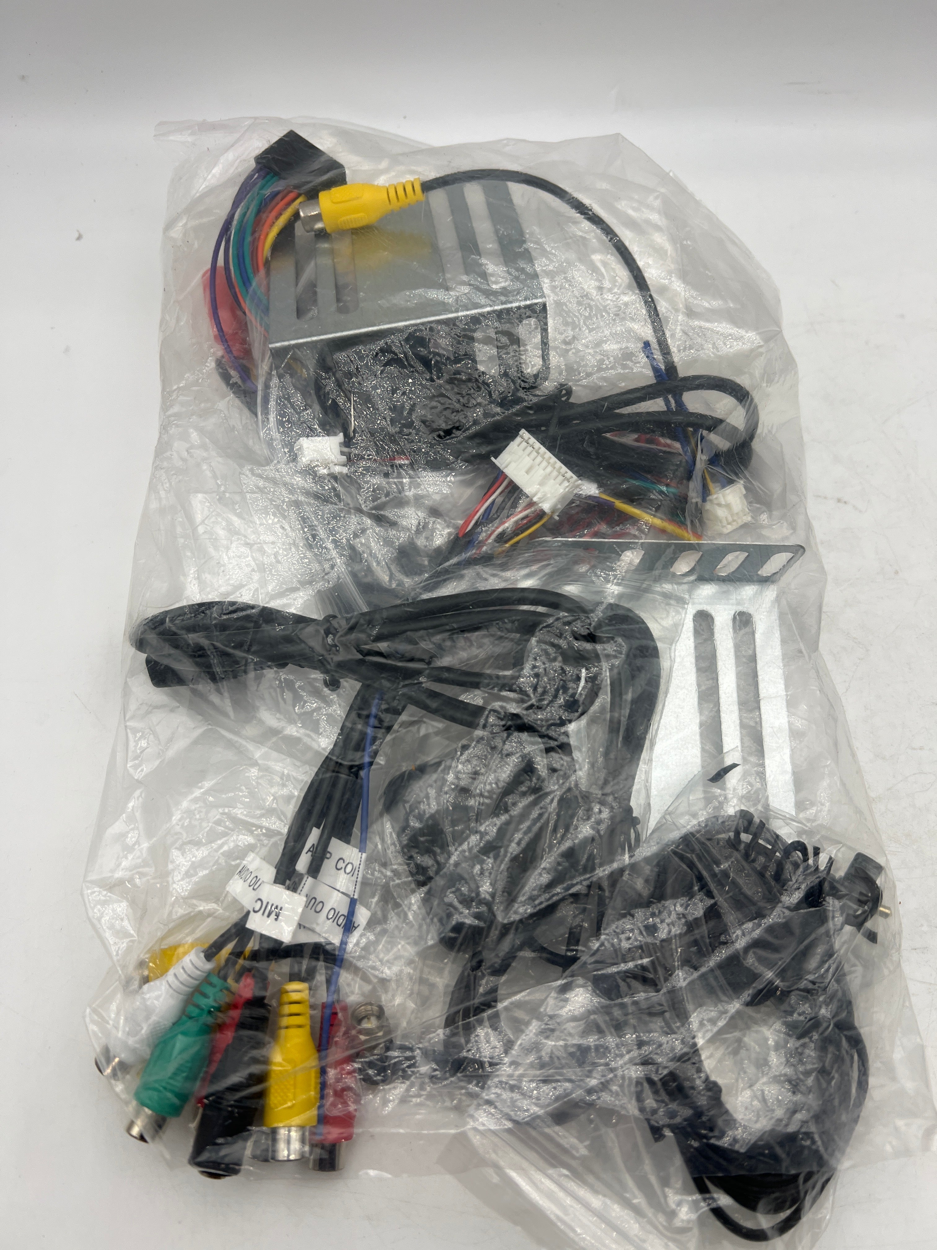 Wireless CarPlay and Android Auto Car Stereo