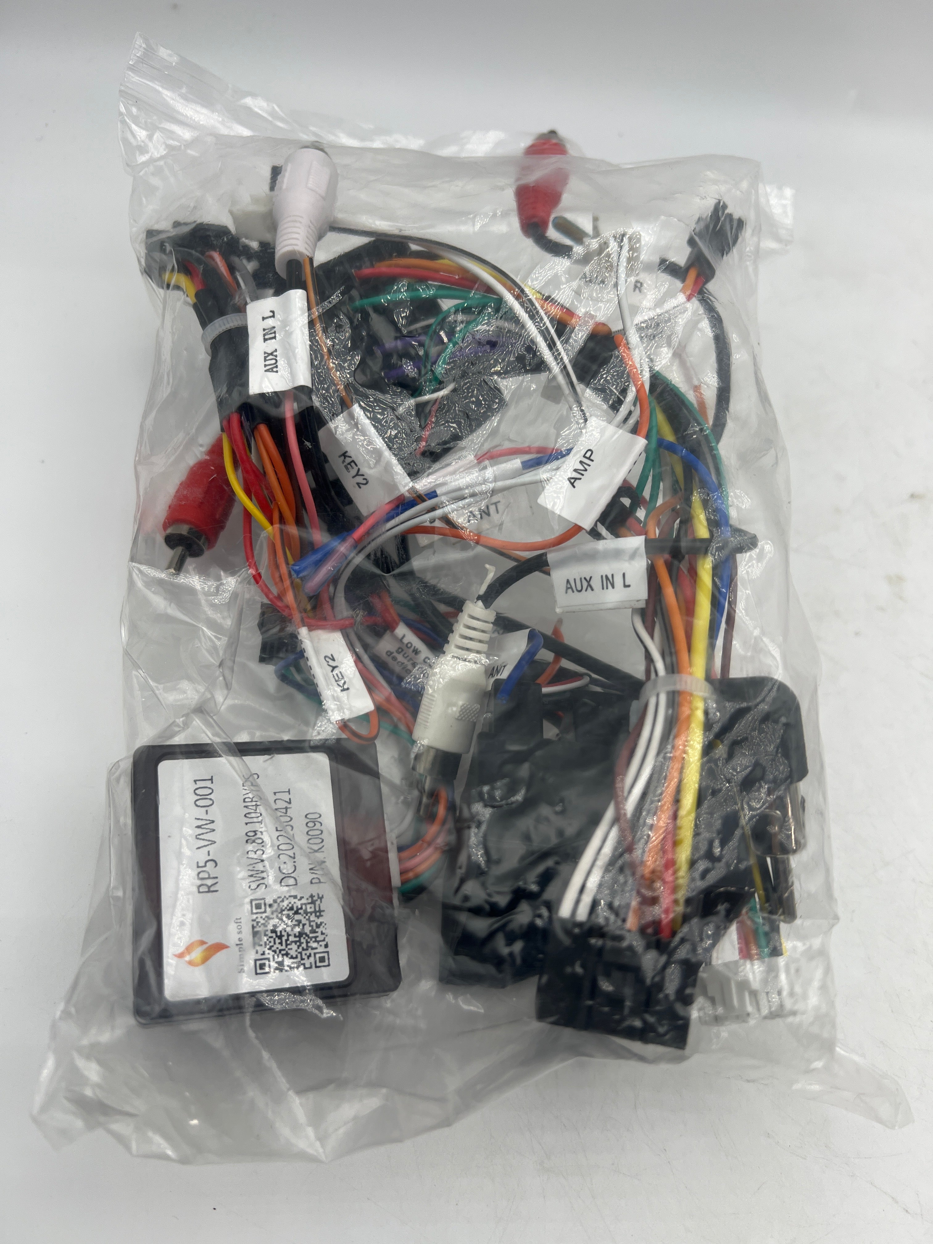 Bluetooth Radio with Apple CarPlay