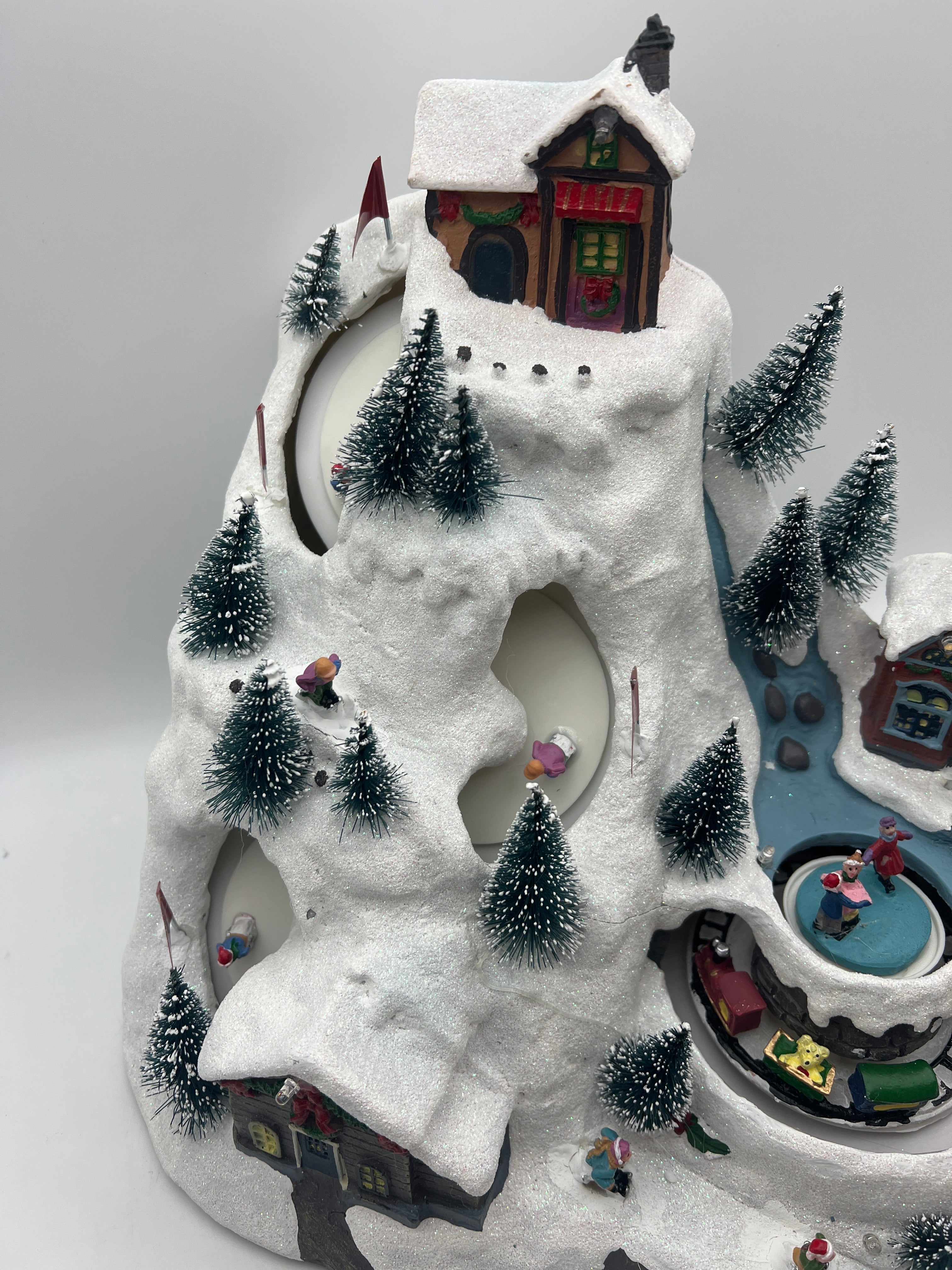 Chonsun Christmas Village 10.6-Inch Alpine Scene with LED Lights and Music