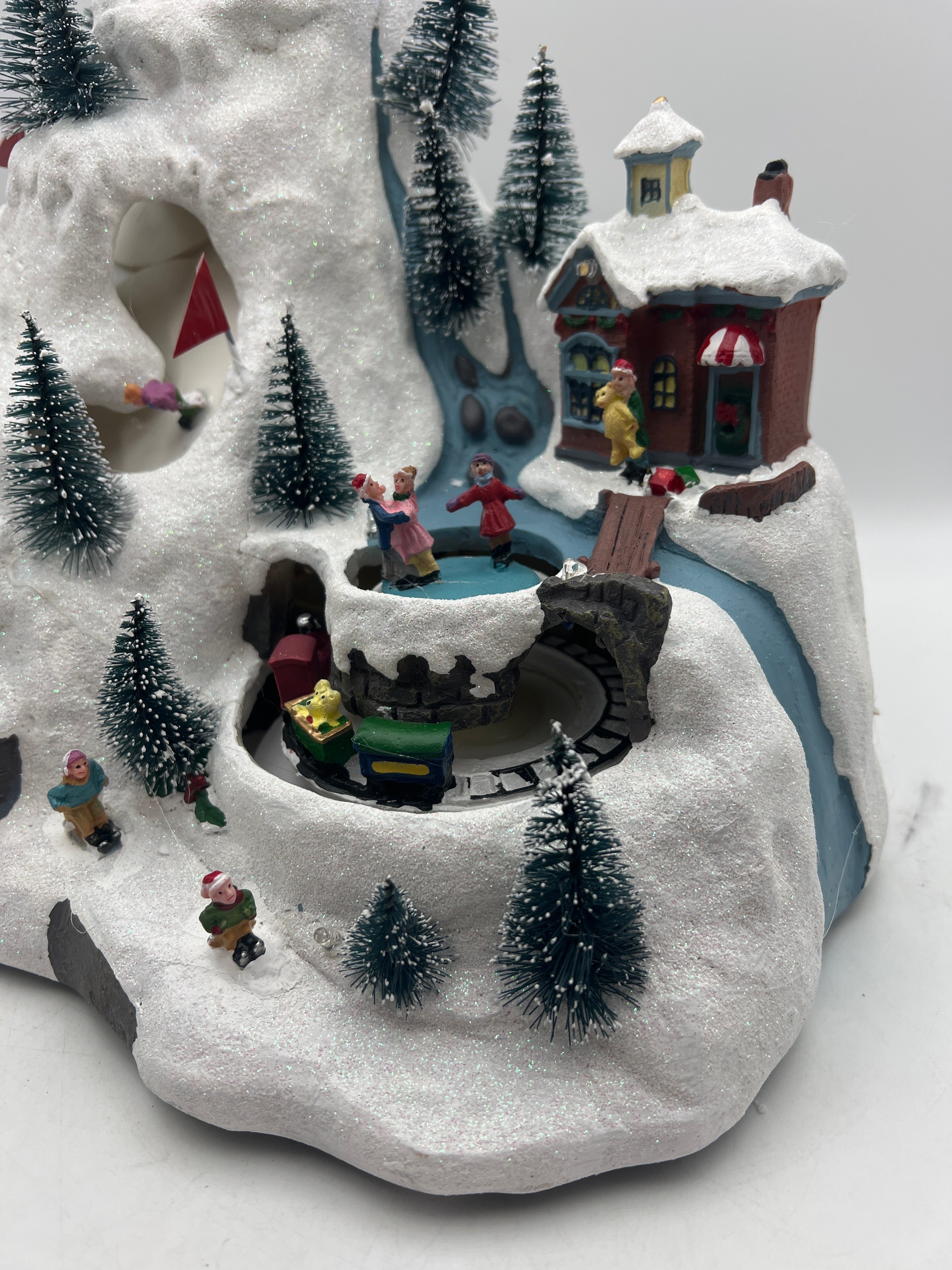 Chonsun Christmas Village 10.6-Inch Alpine Scene with LED Lights and Music